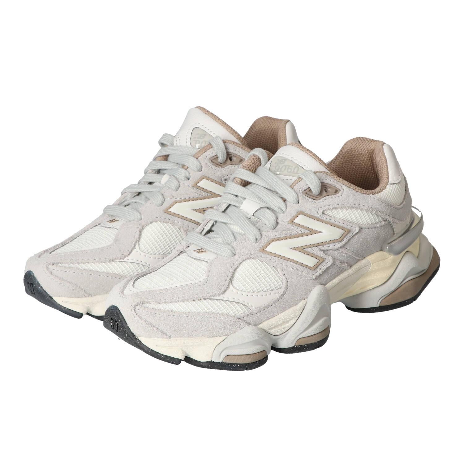 Sneakers, Lichtgrijs