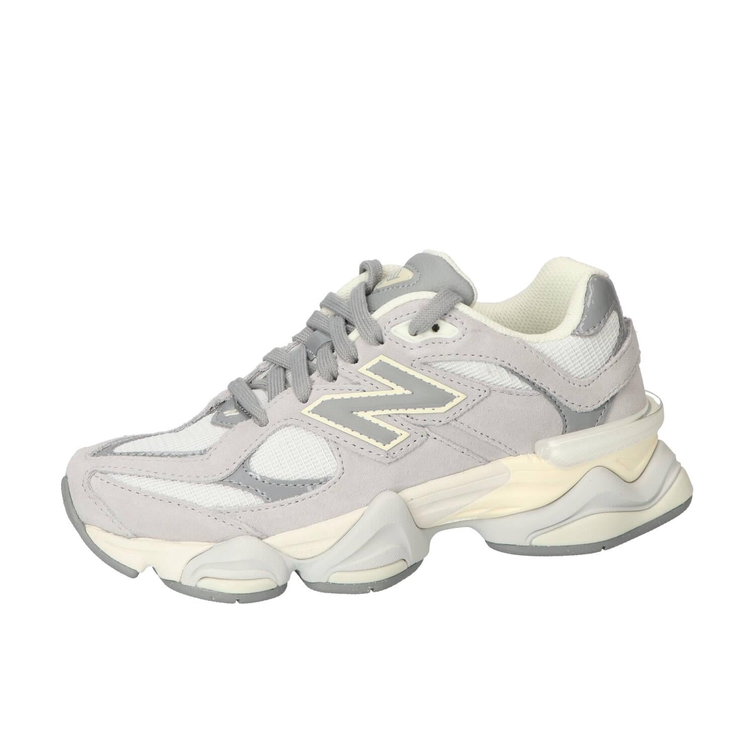 Sneakers, Grijs