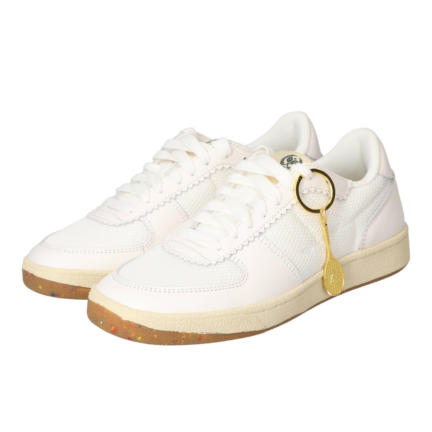 Sneakers, Wit
