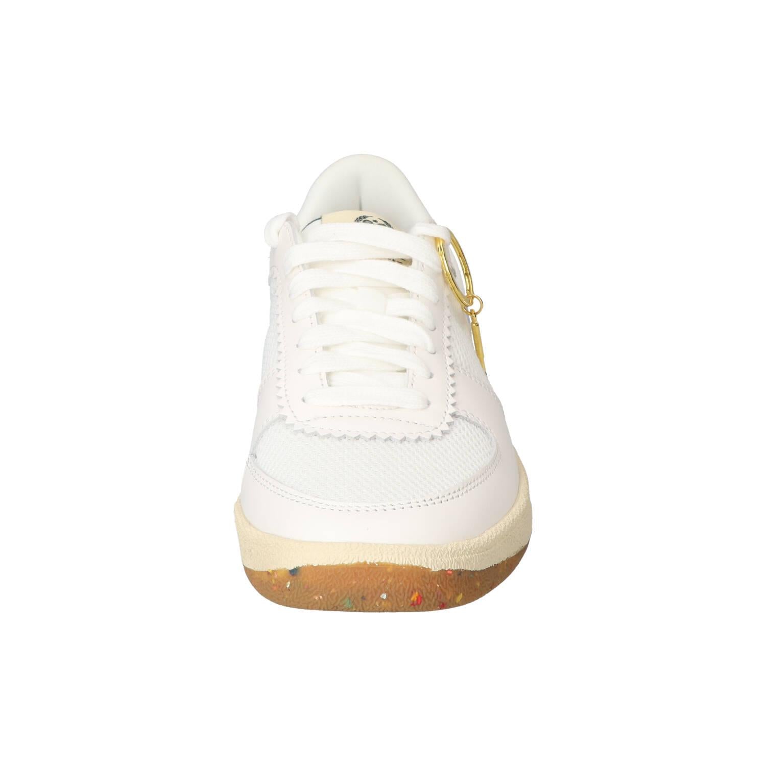 Sneakers, Wit
