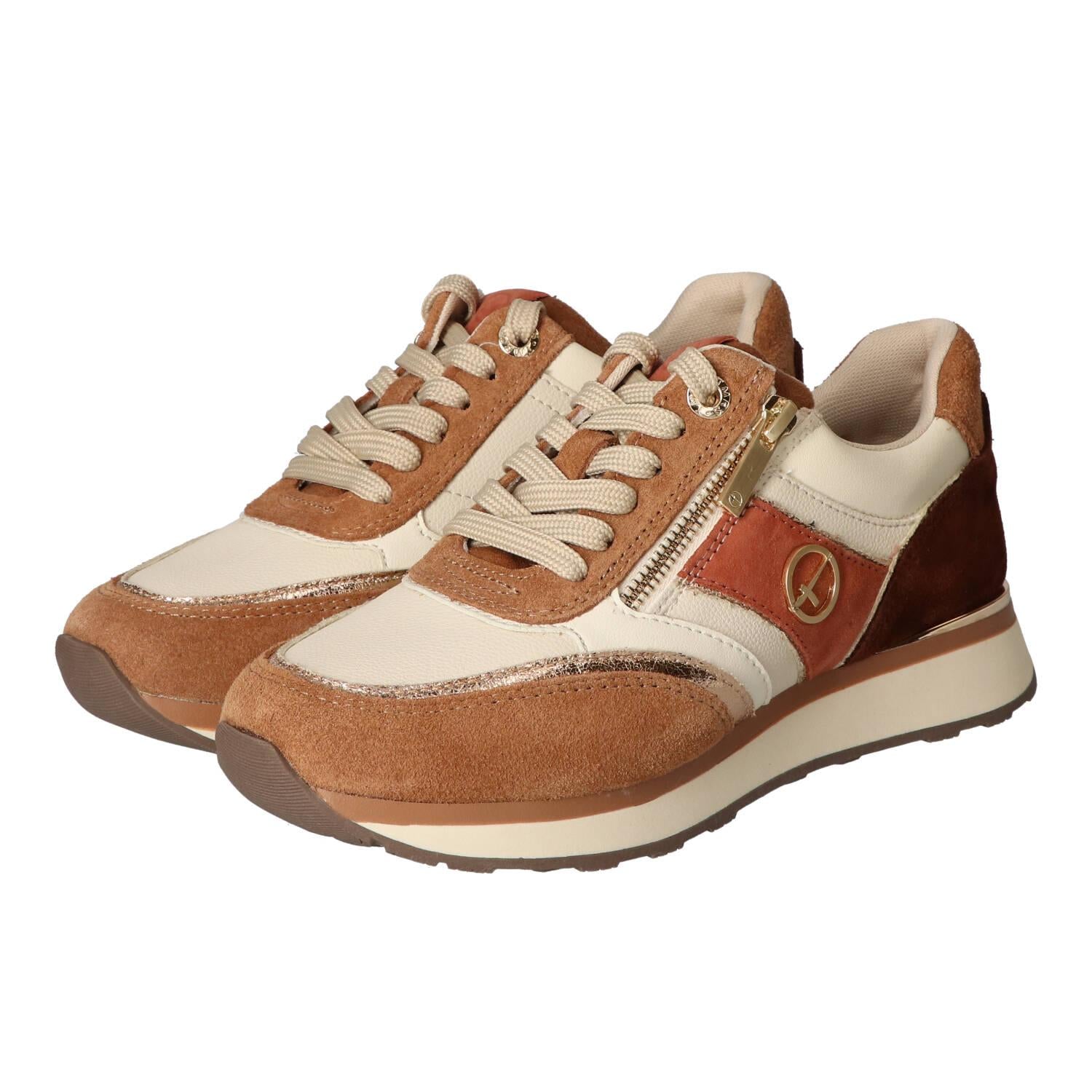 Sneakers, Cognac