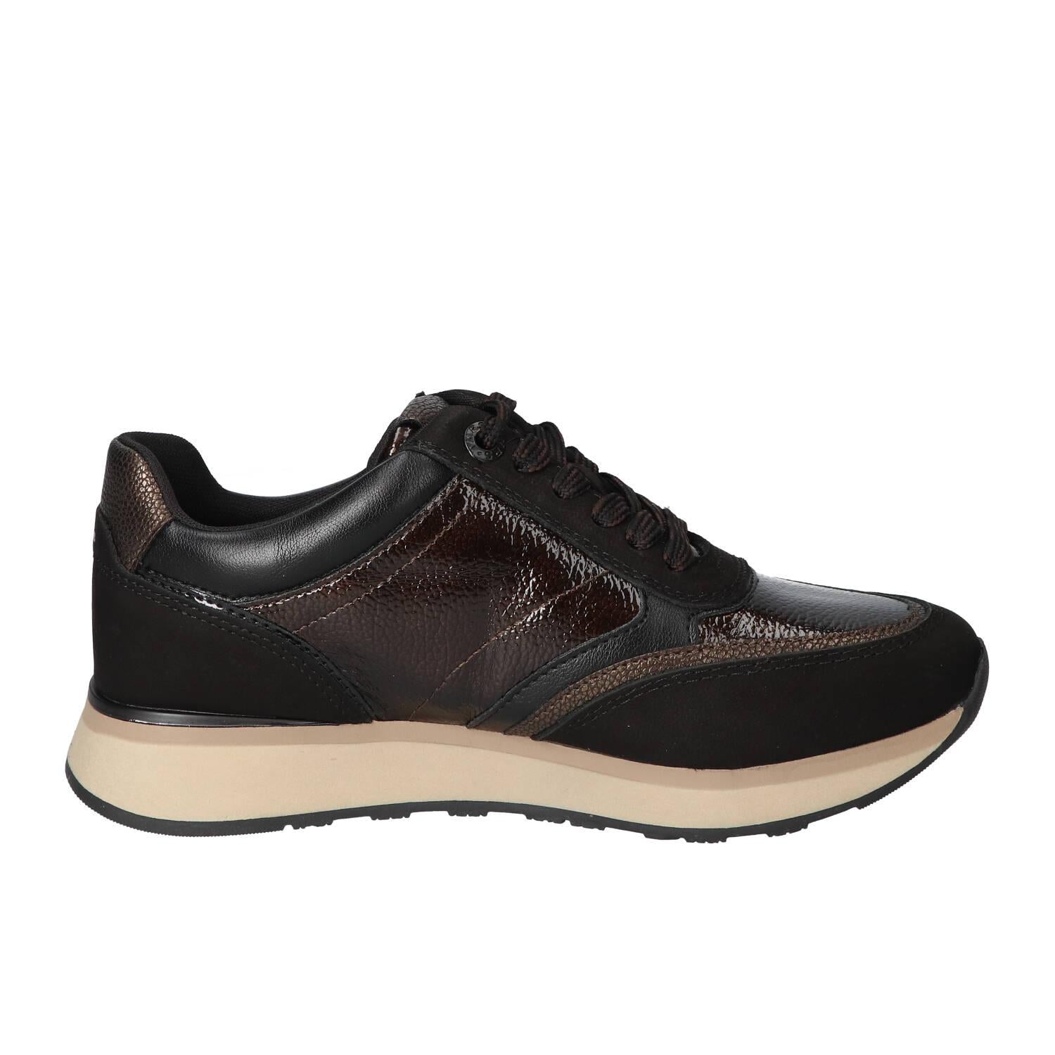 Sneakers, Zwart