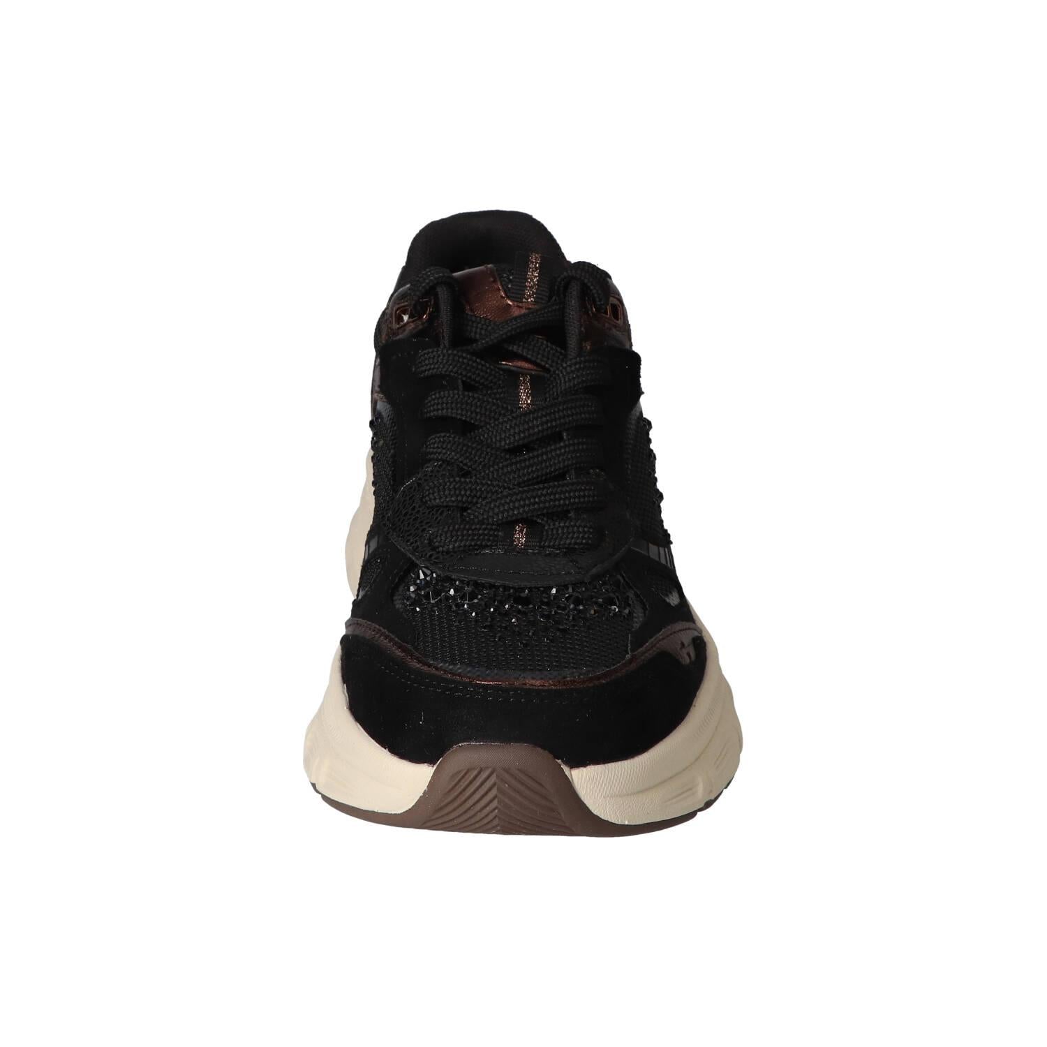 Sneakers, Zwart