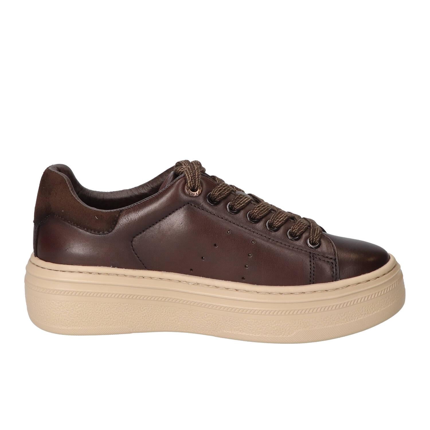 Sneakers, Donkerbruin
