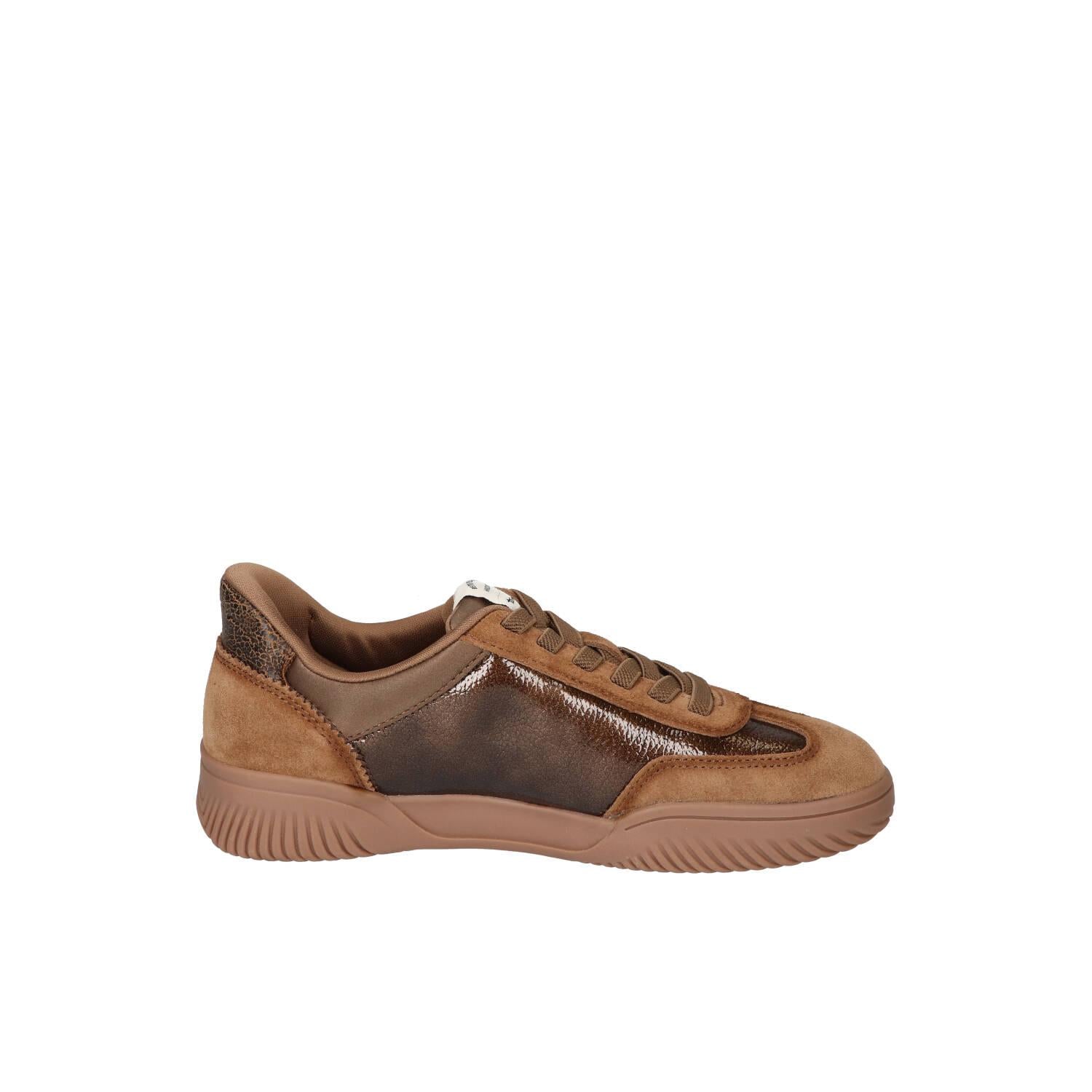 Sneakers, Cognac