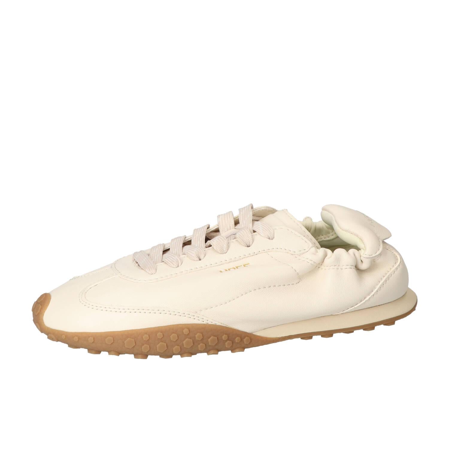Sneakers, Off White