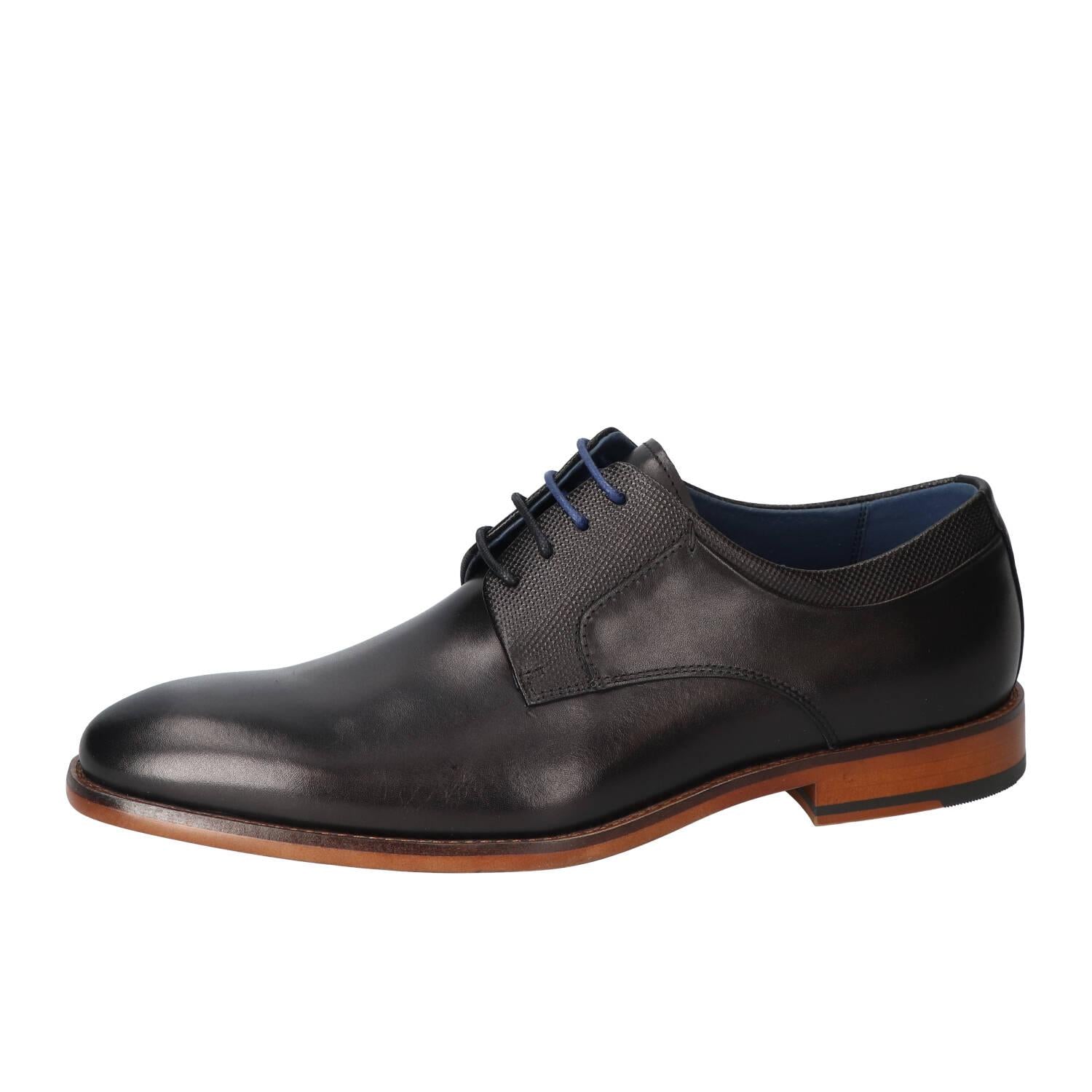 Veterschoenen, Zwart