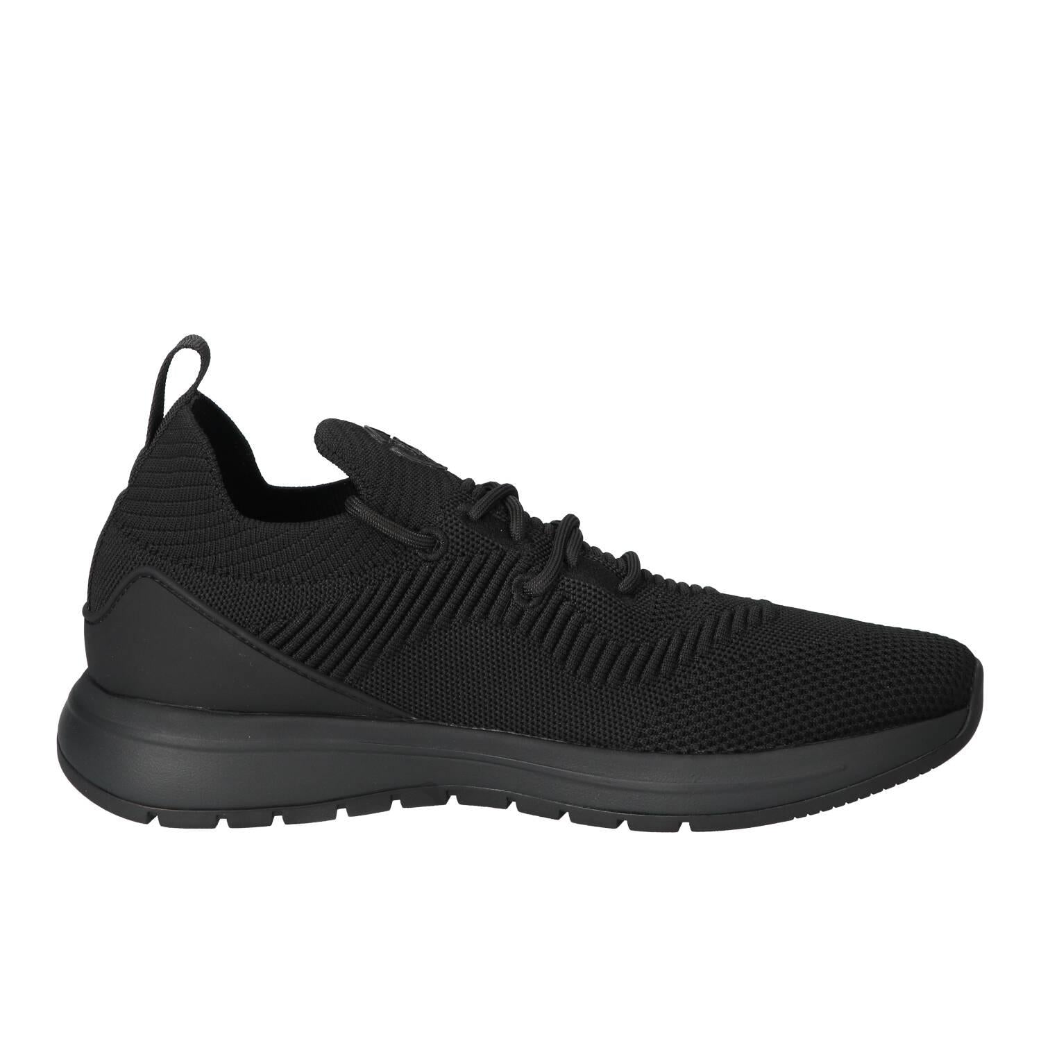 Sneakers, Zwart