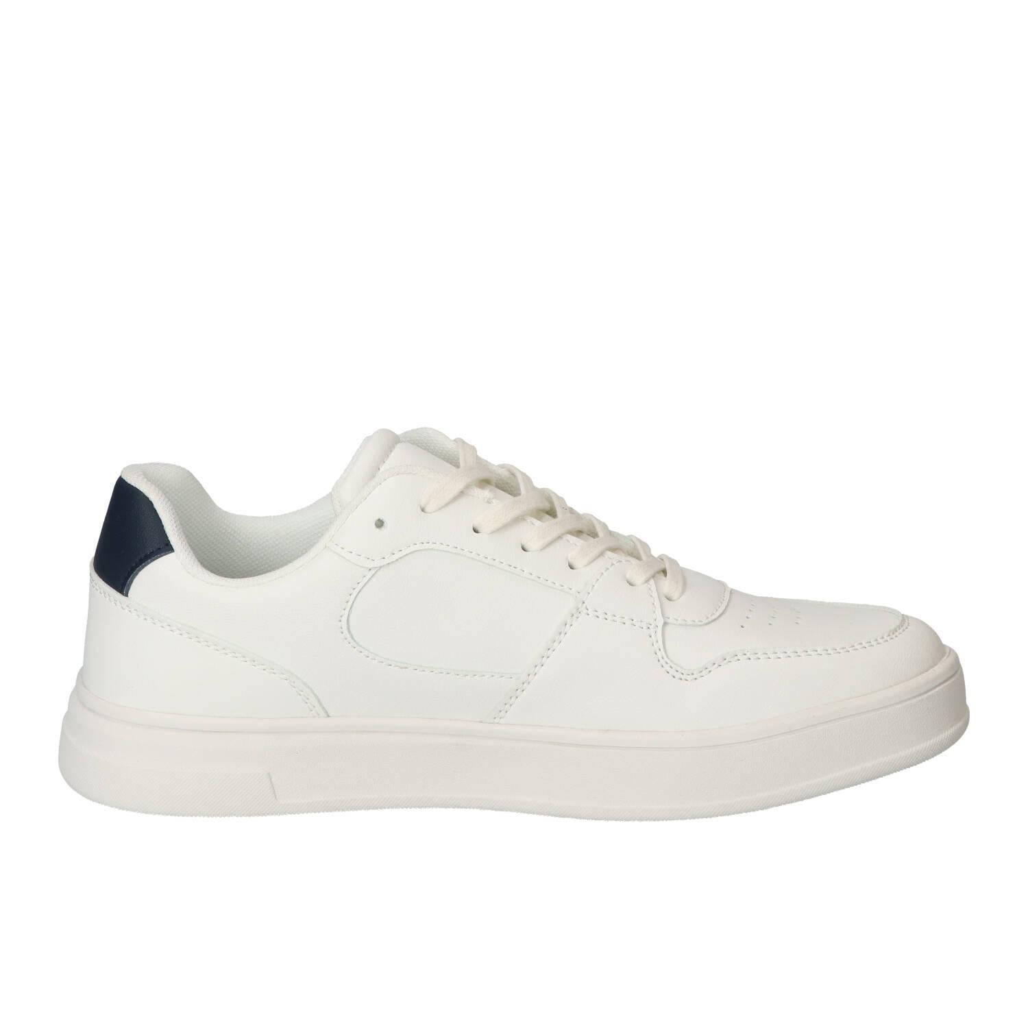 Sneakers, Wit