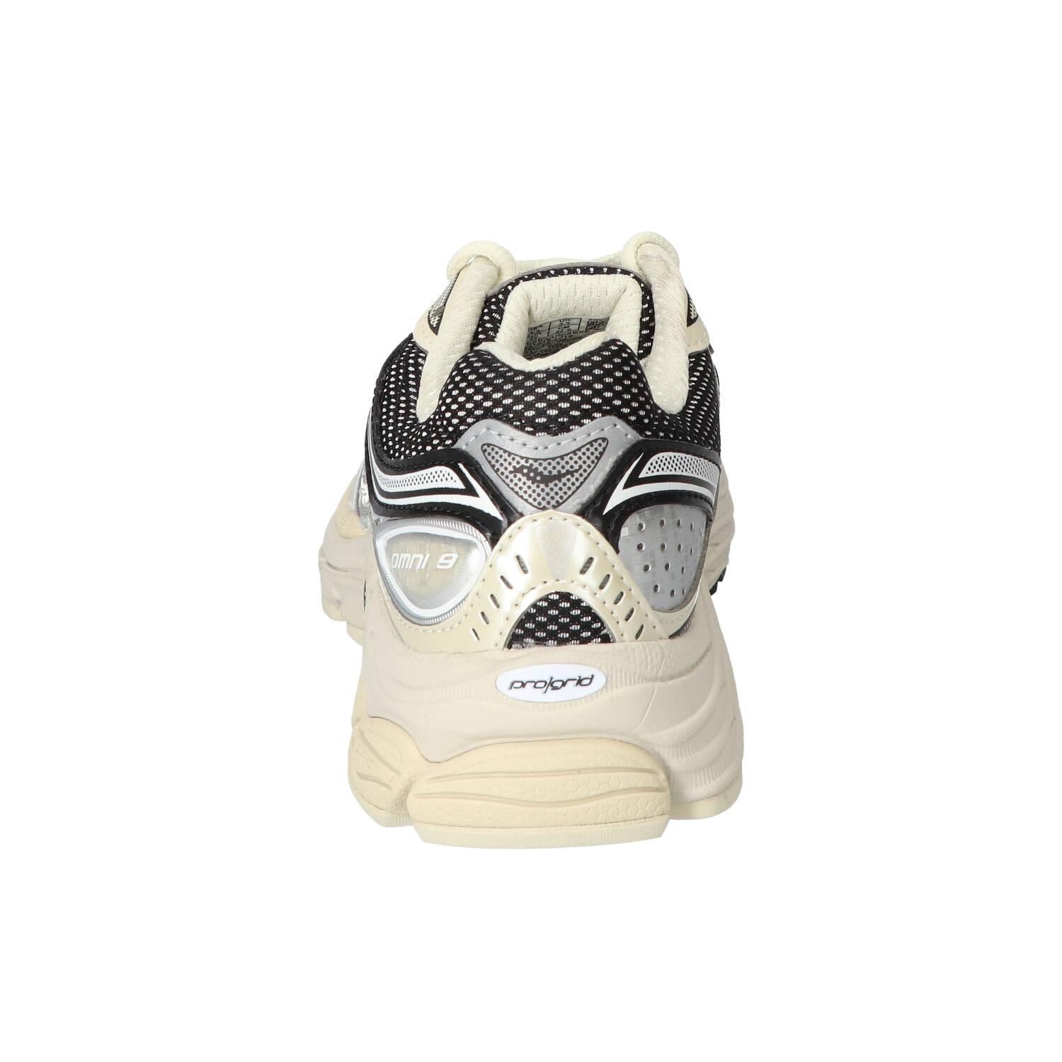Sneakers, Lichtbeige