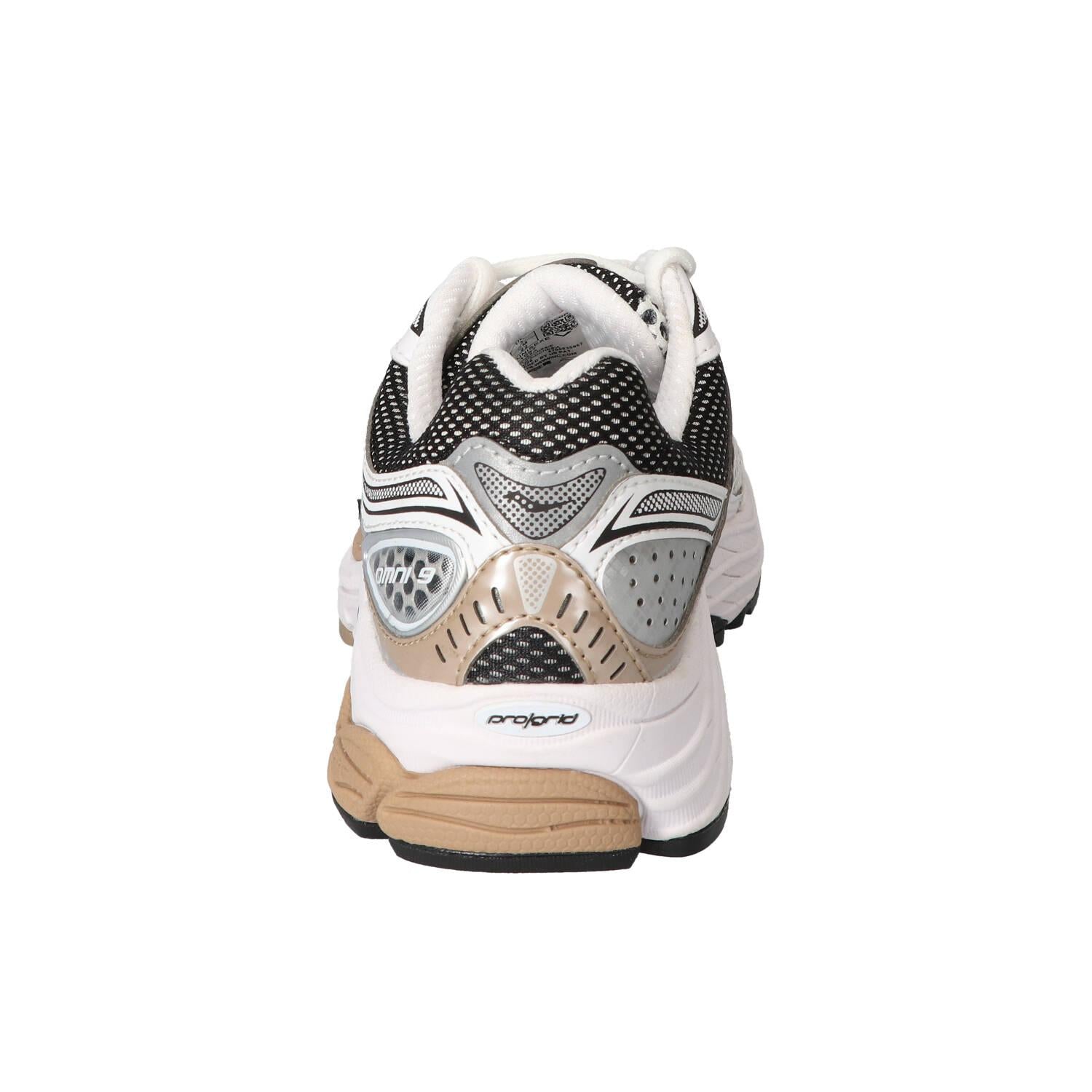 Sneakers, Zwart