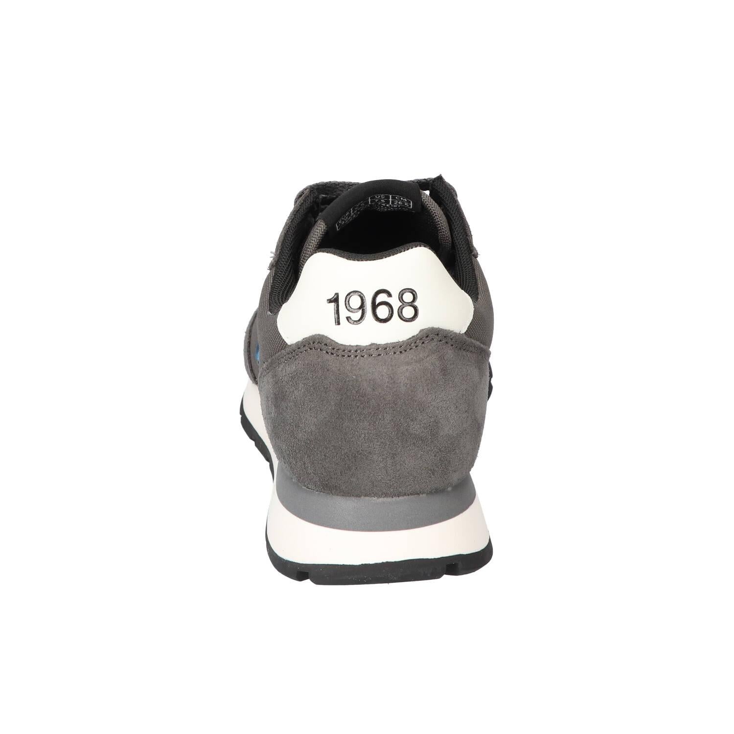 Sneakers, Grijs