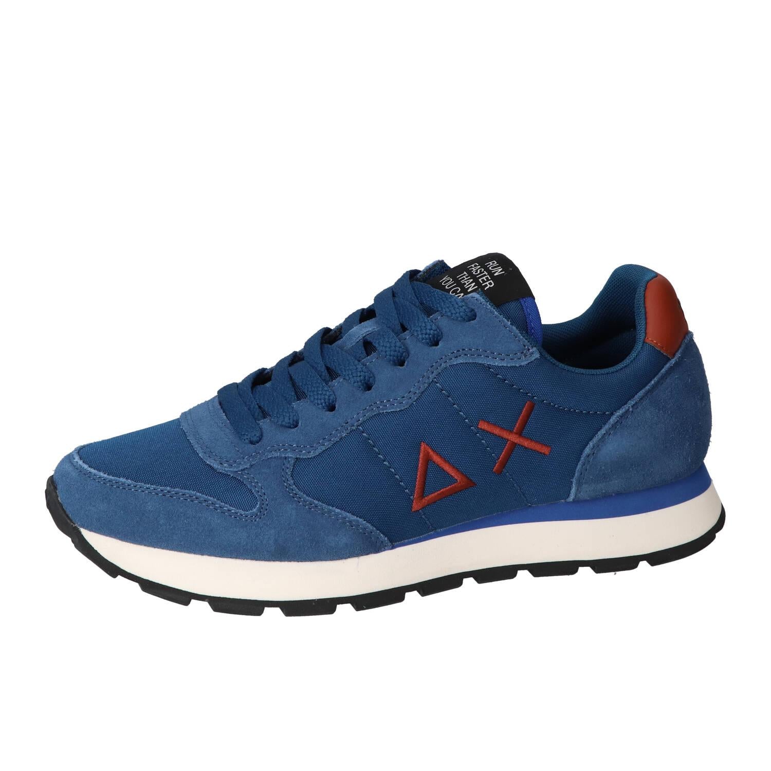 Sneakers, Lichtblauw