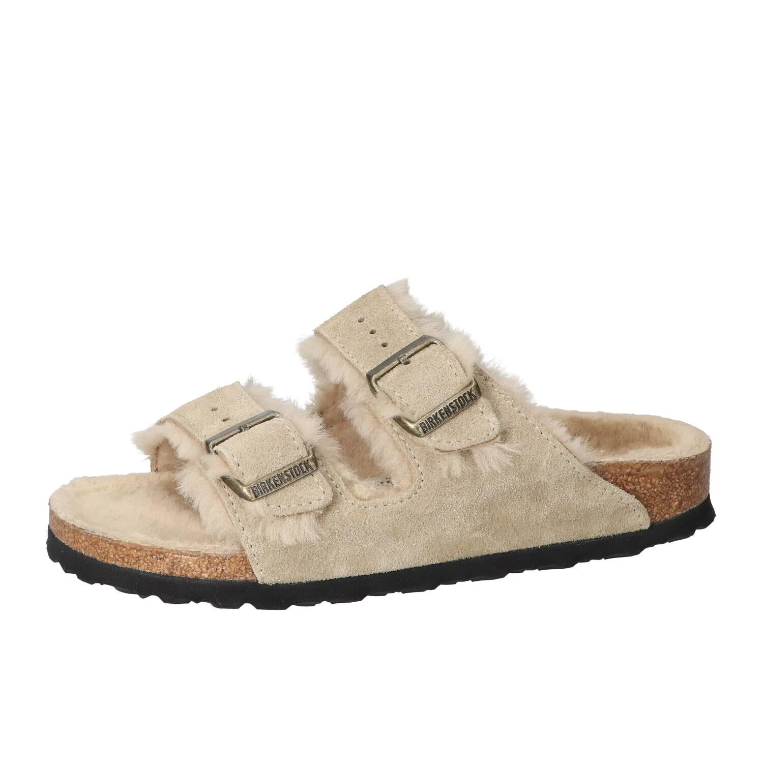 Slippers, Taupe