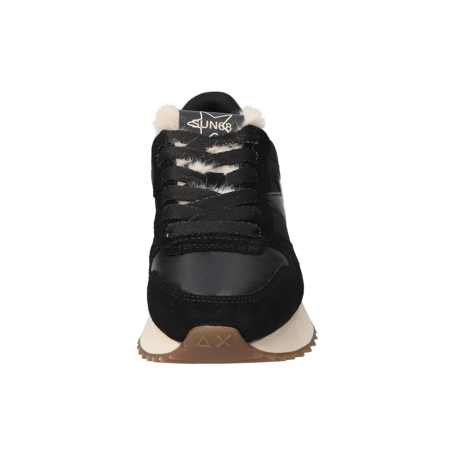 Sneakers, Zwart