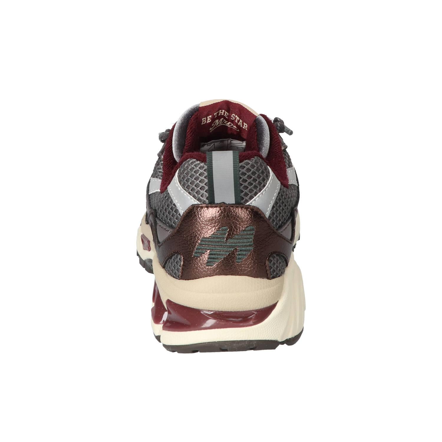 Sneakers, Zilver