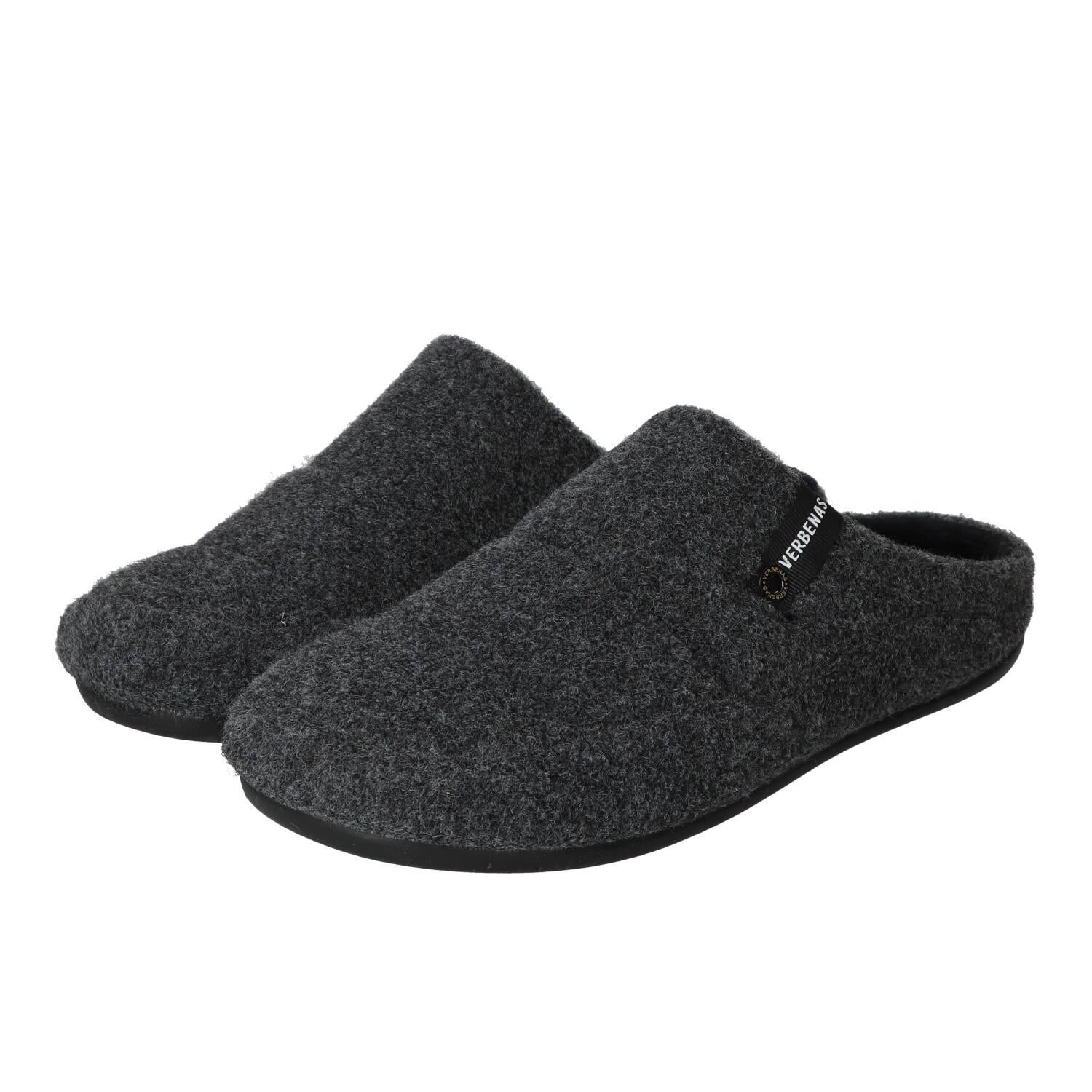 Pantoffels, Grijs