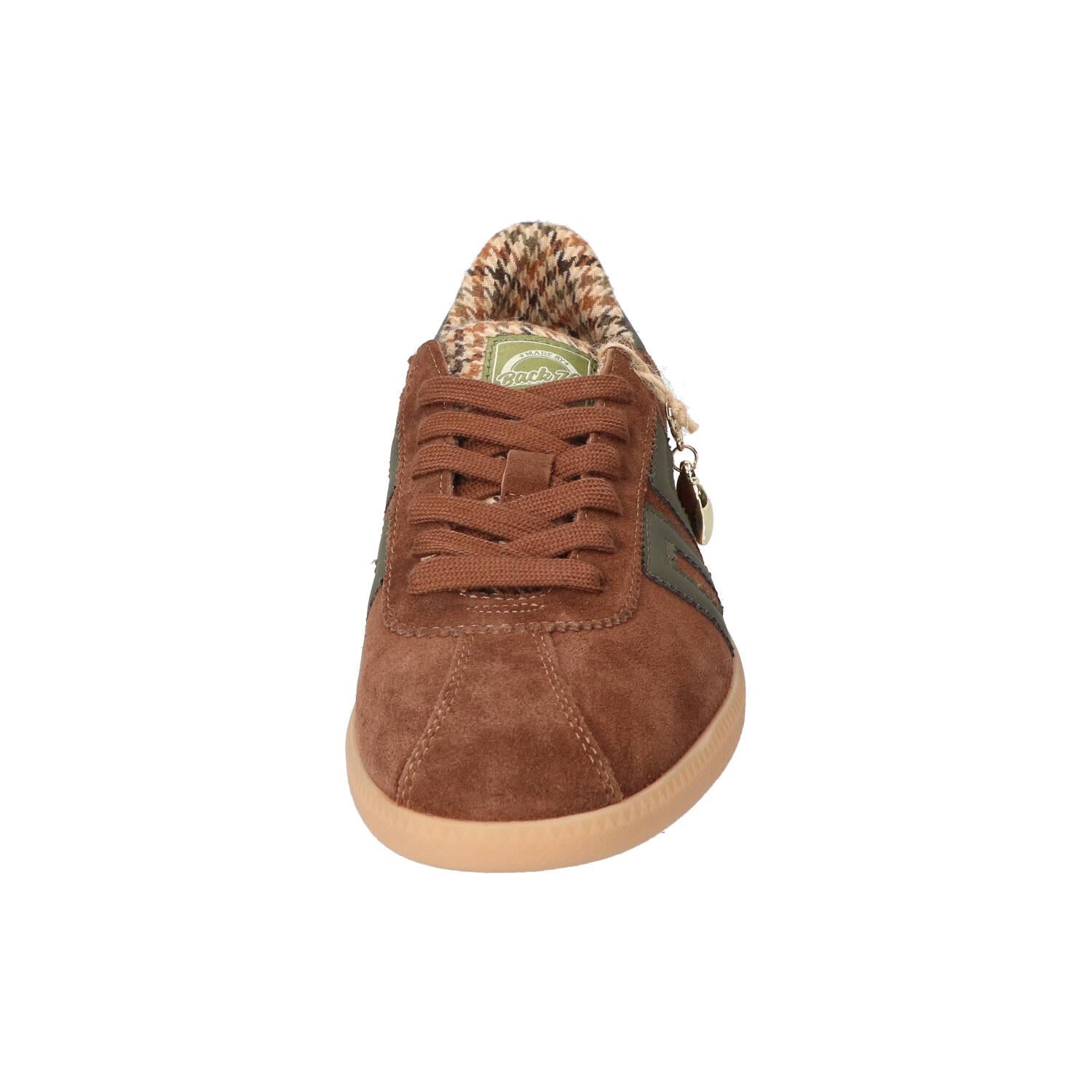Sneakers, Cognac