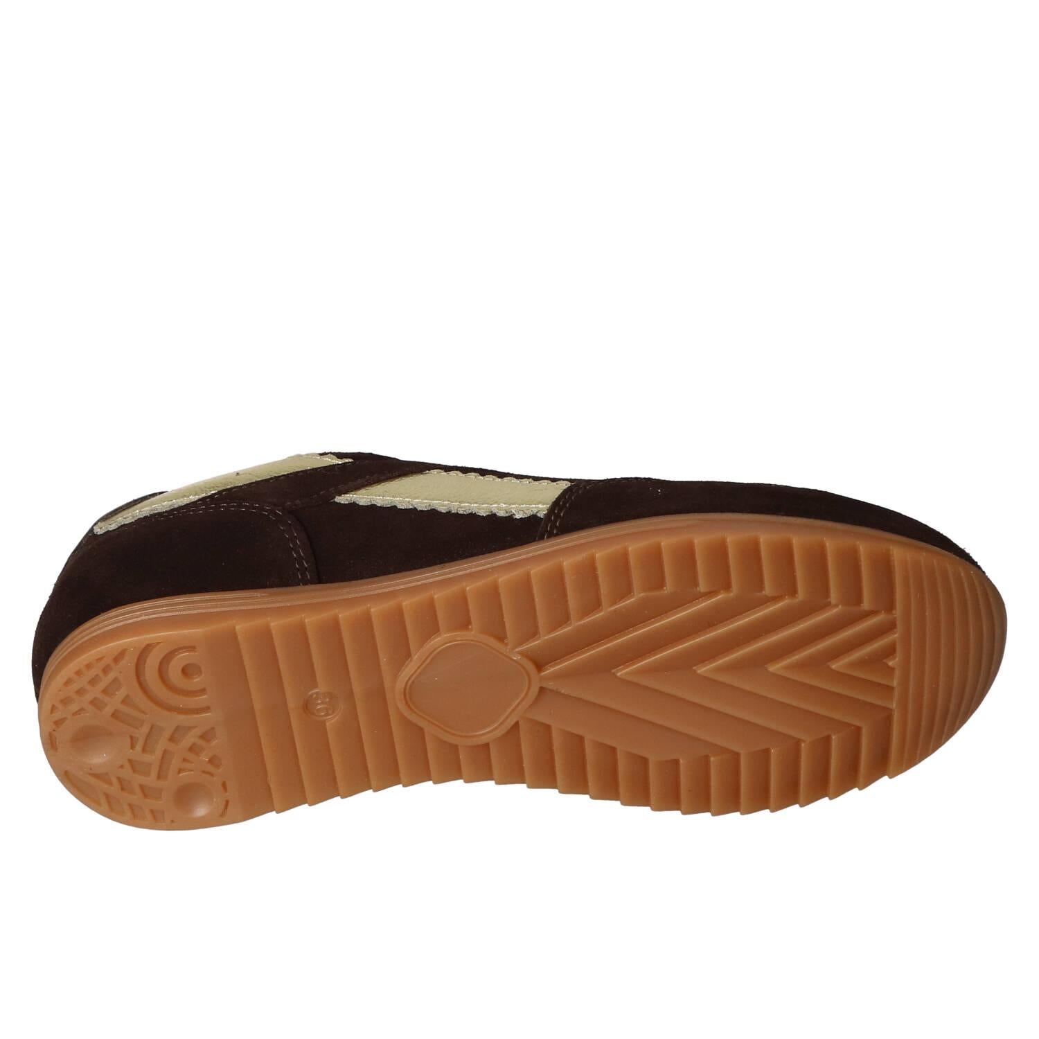 Sneakers, Donkerbruin