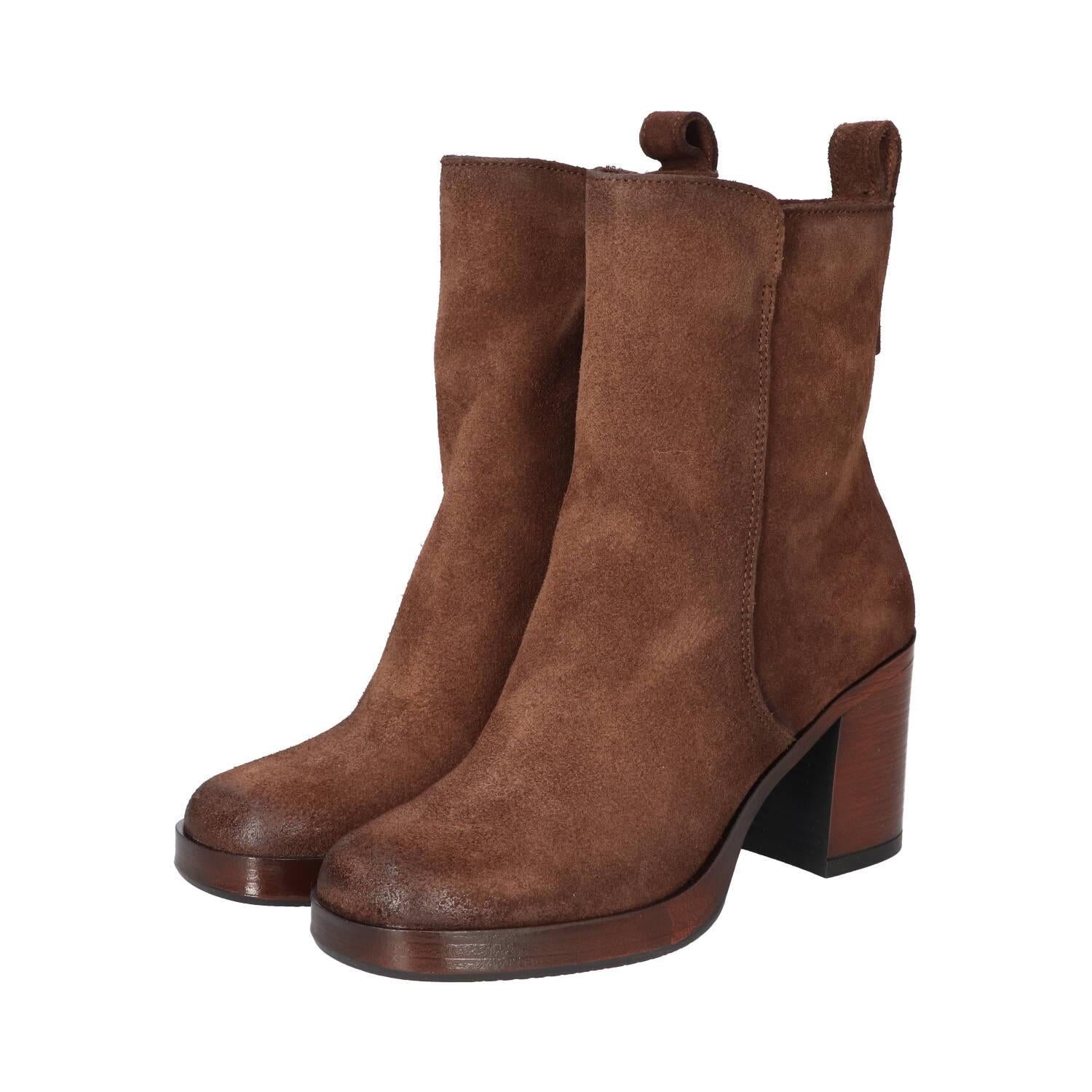 Booties, Donkerbruin