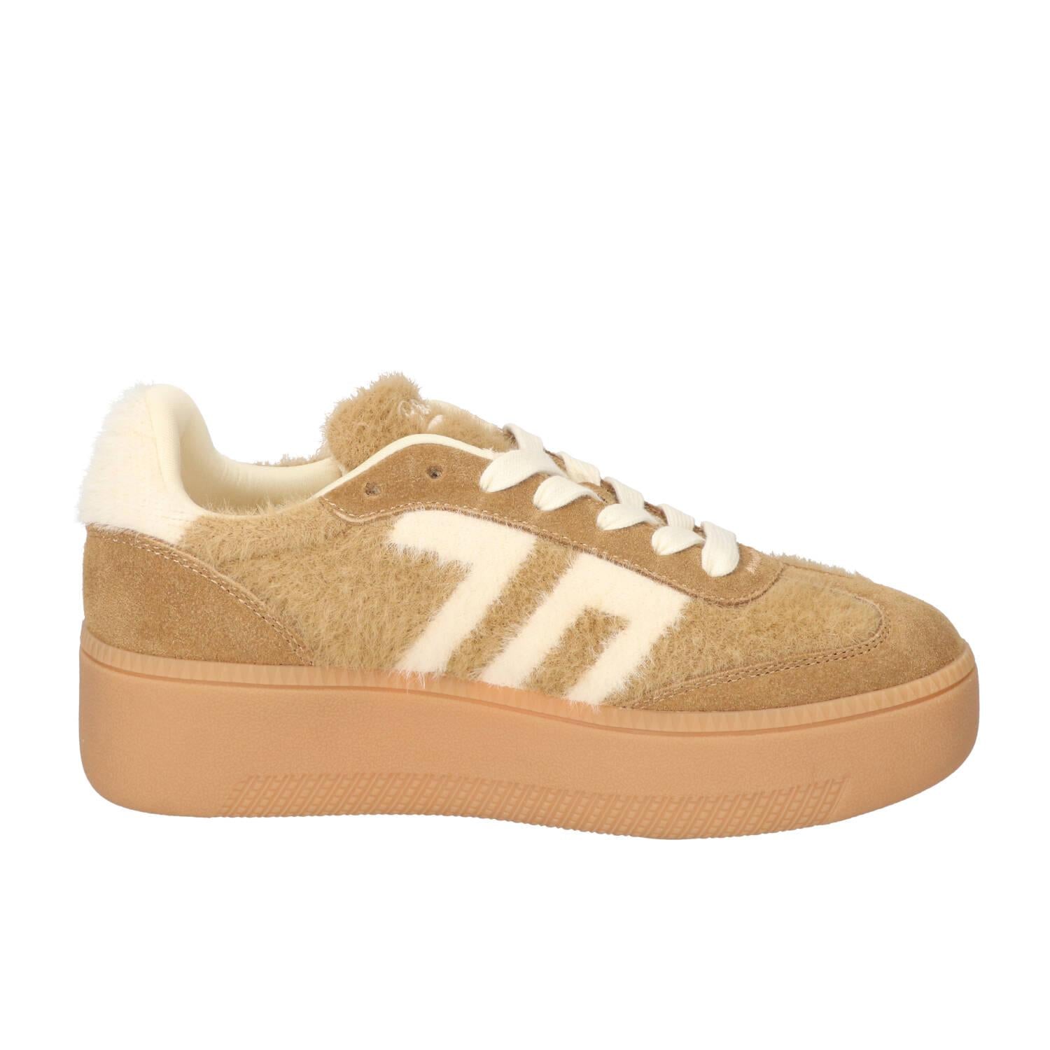 Sneakers, Cognac