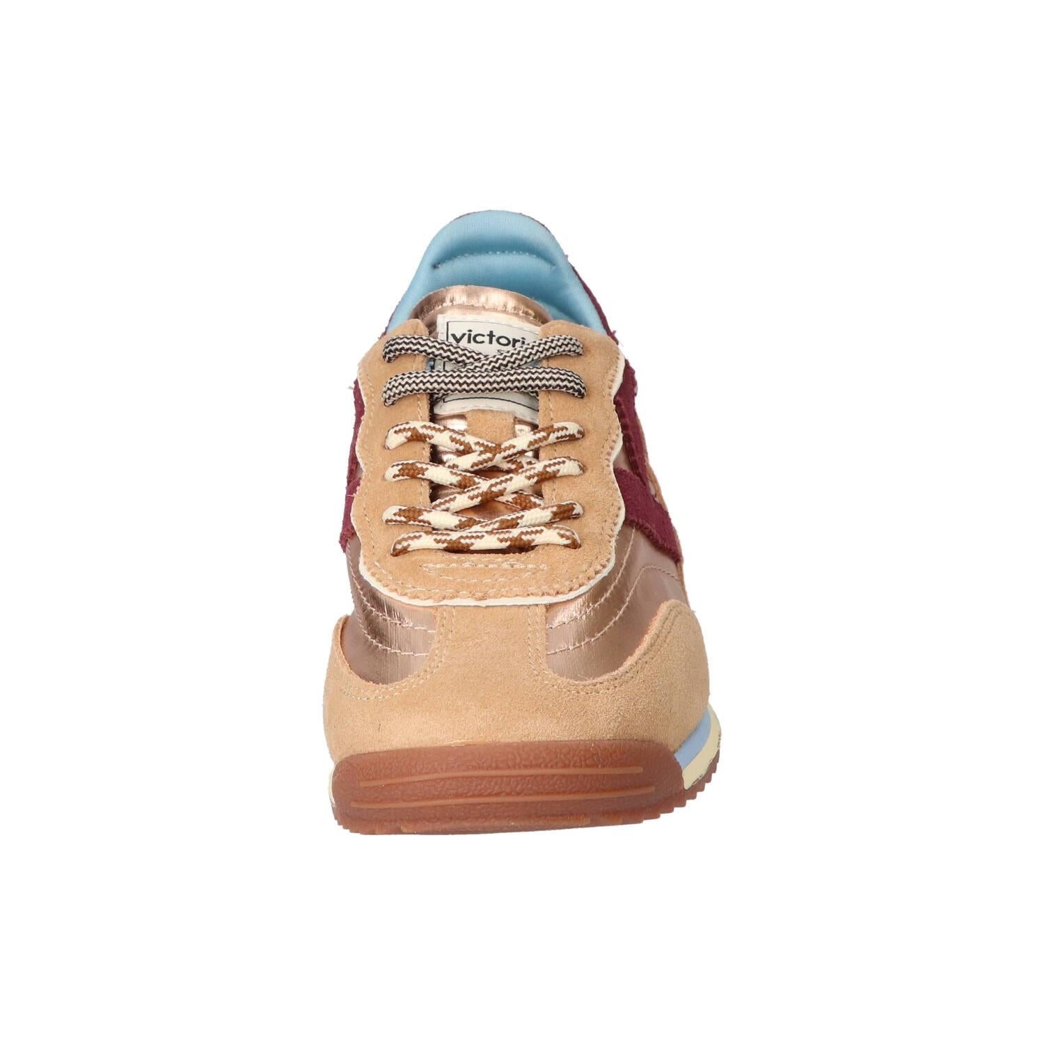 Sneakers, Cognac