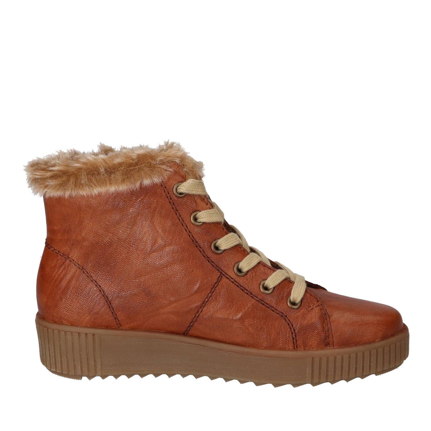 Booties, Cognac