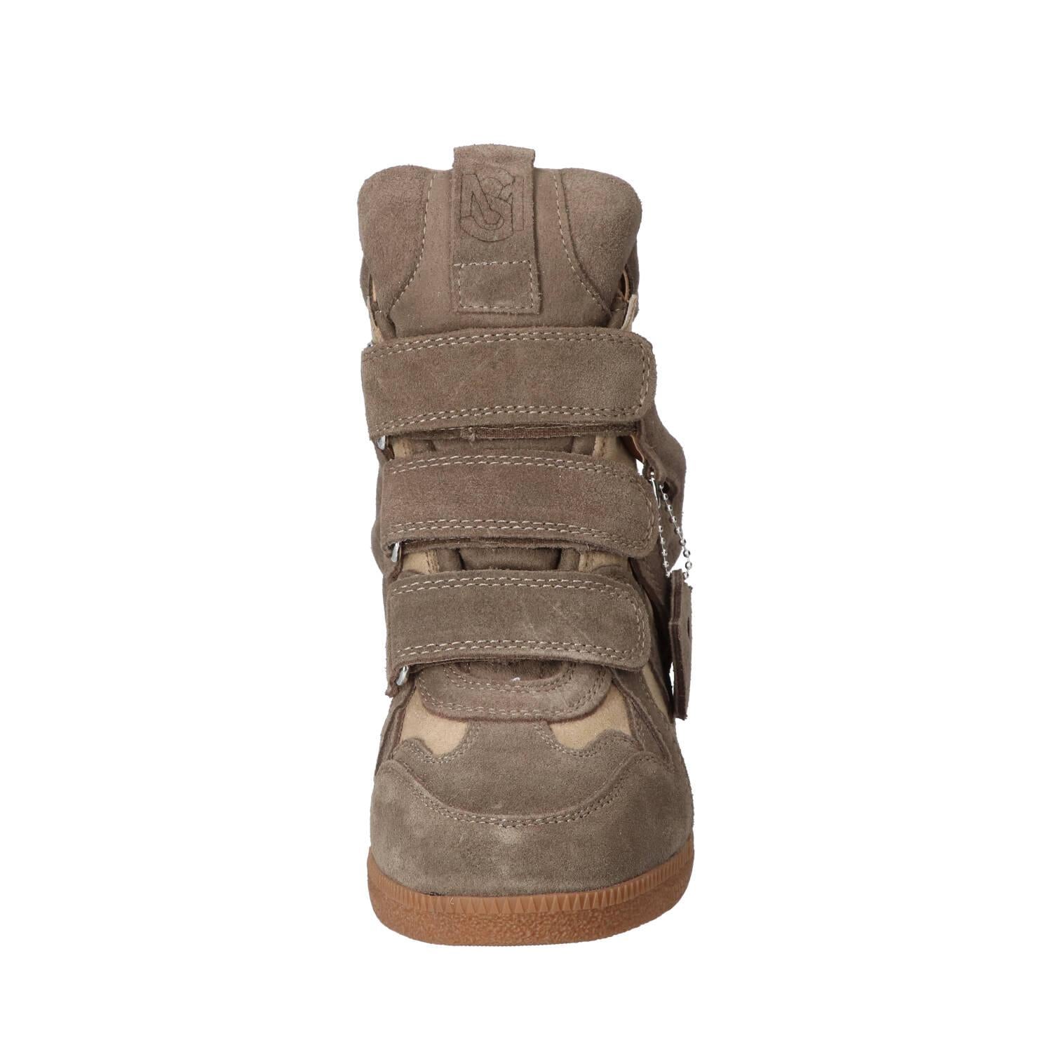 Sneakers, Taupe