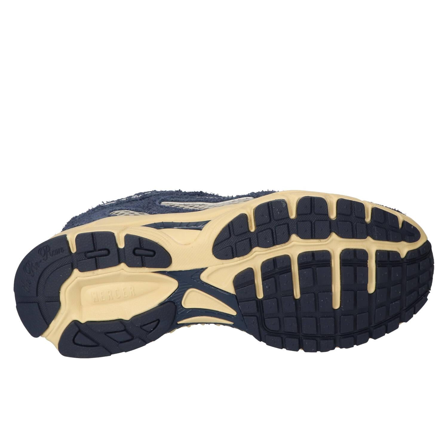 Sneakers, Blauw