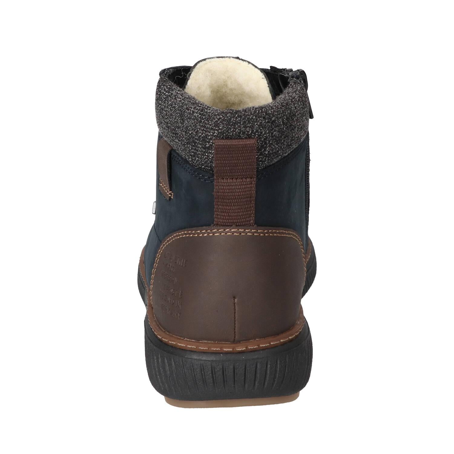 Boots, Blauw