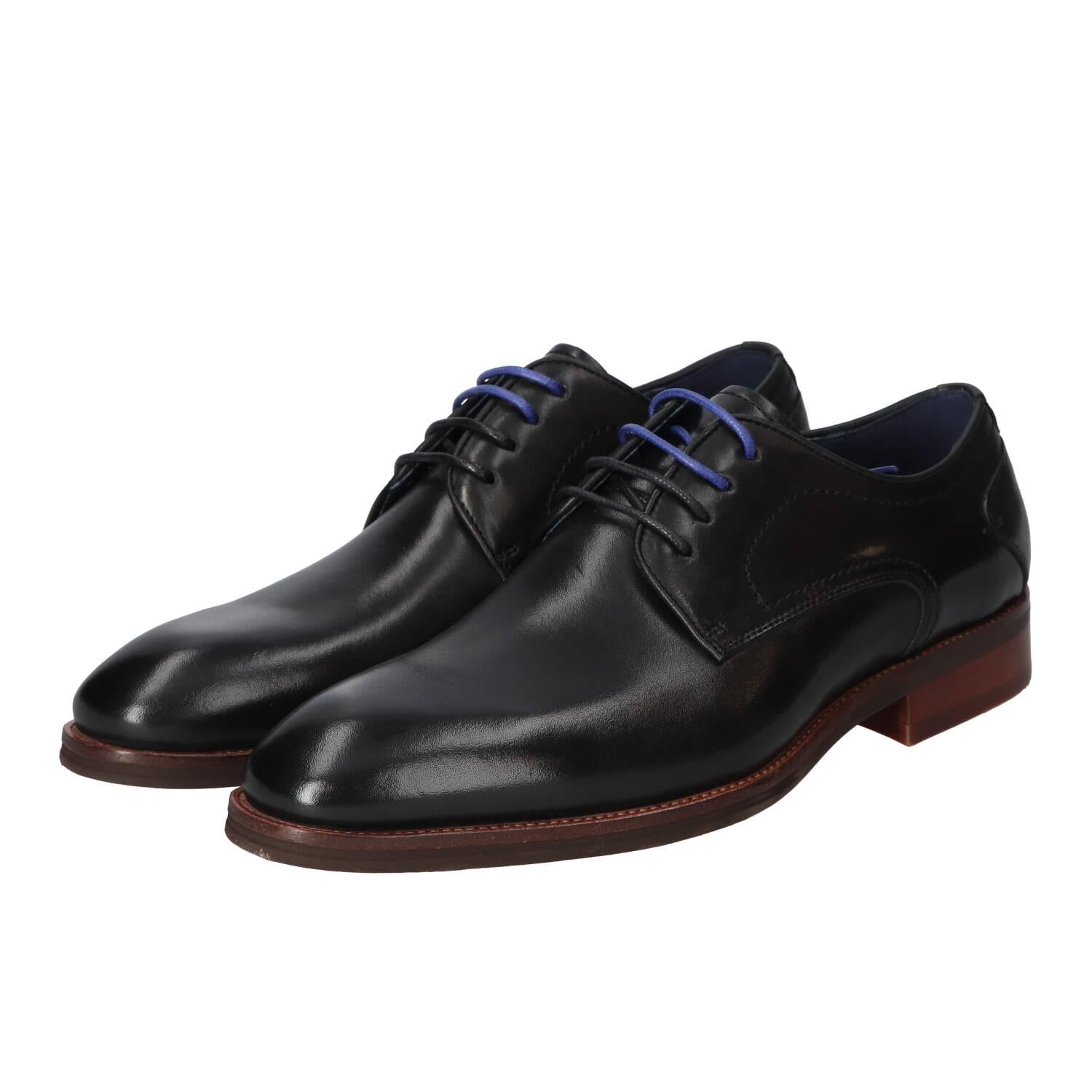 Veterschoenen, Zwart