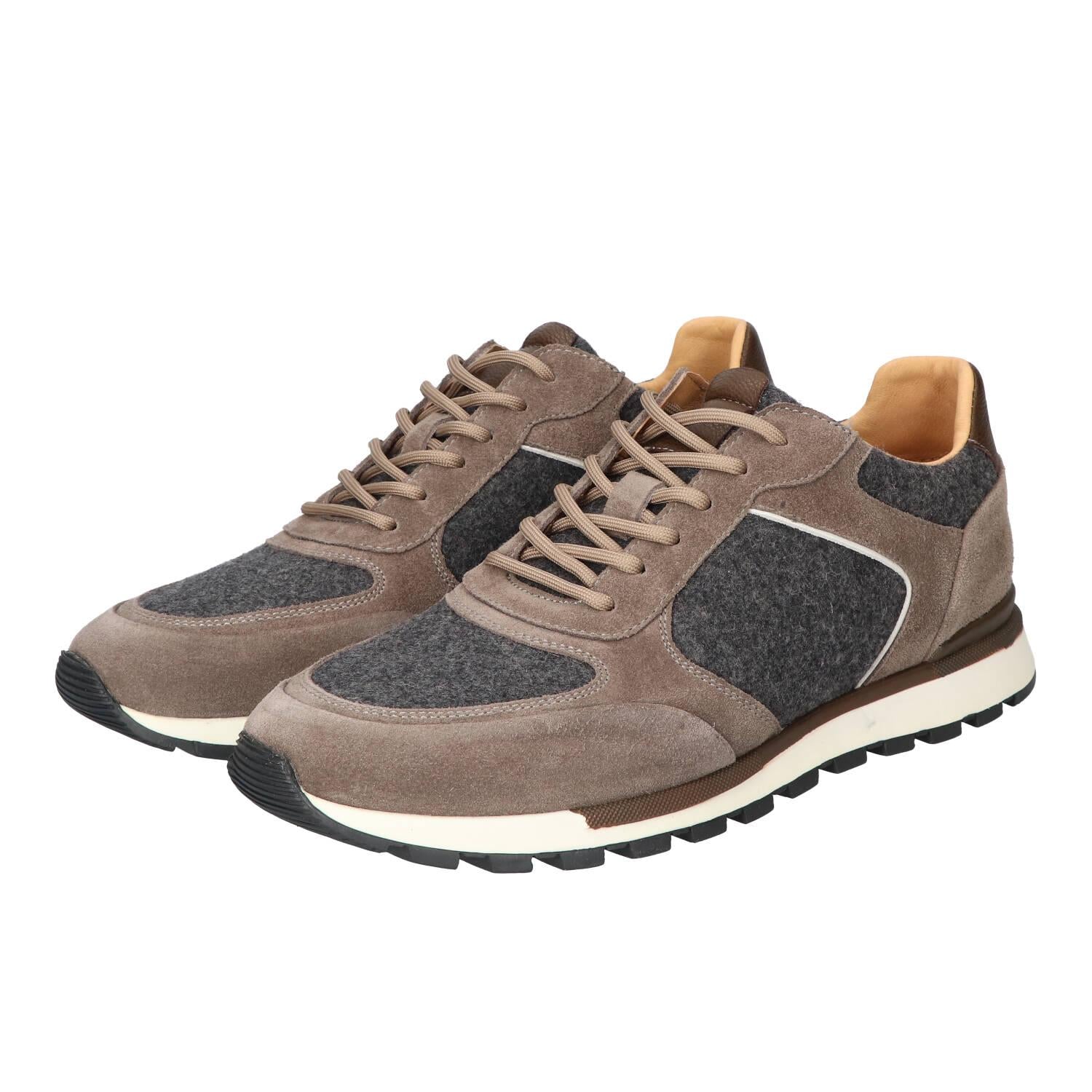 Sneakers, Taupe