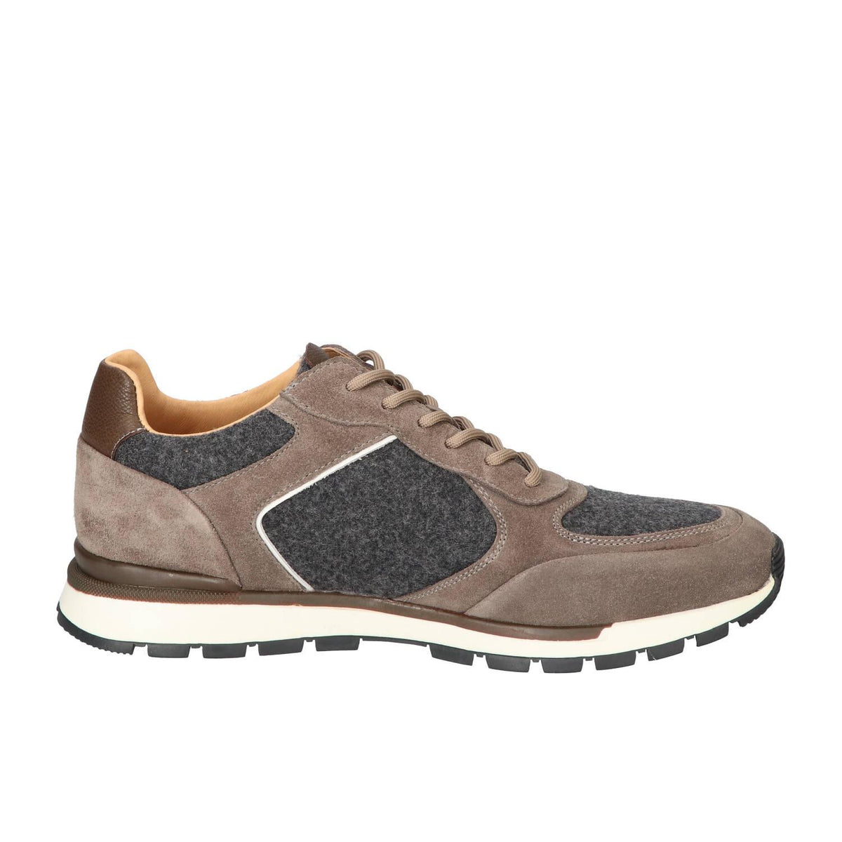 Sneakers, Taupe