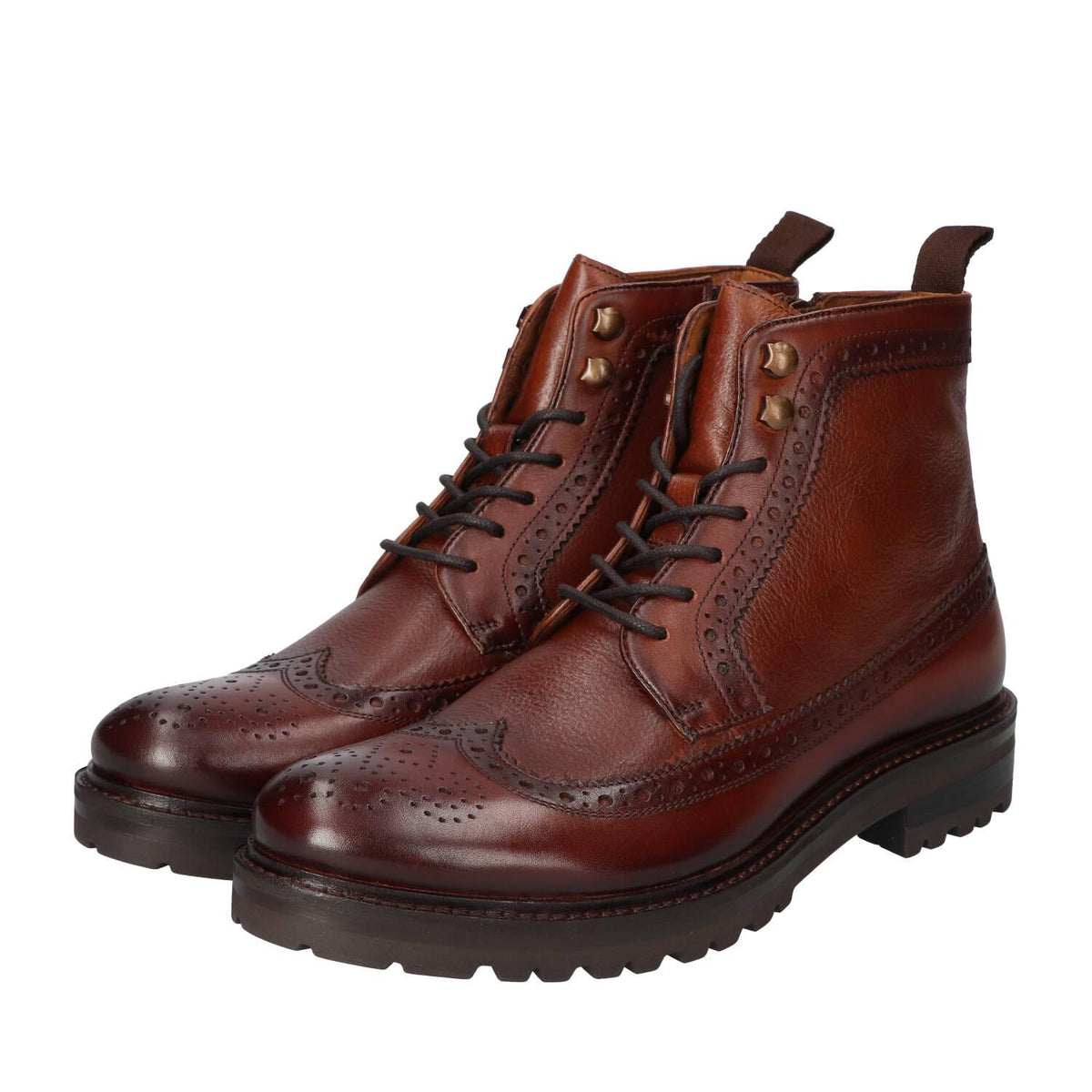 Boots, Cognac