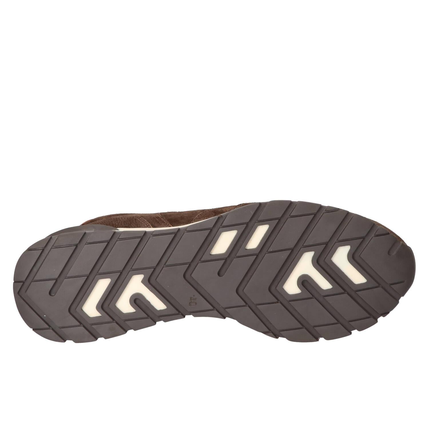 Sneakers, Donkerbruin