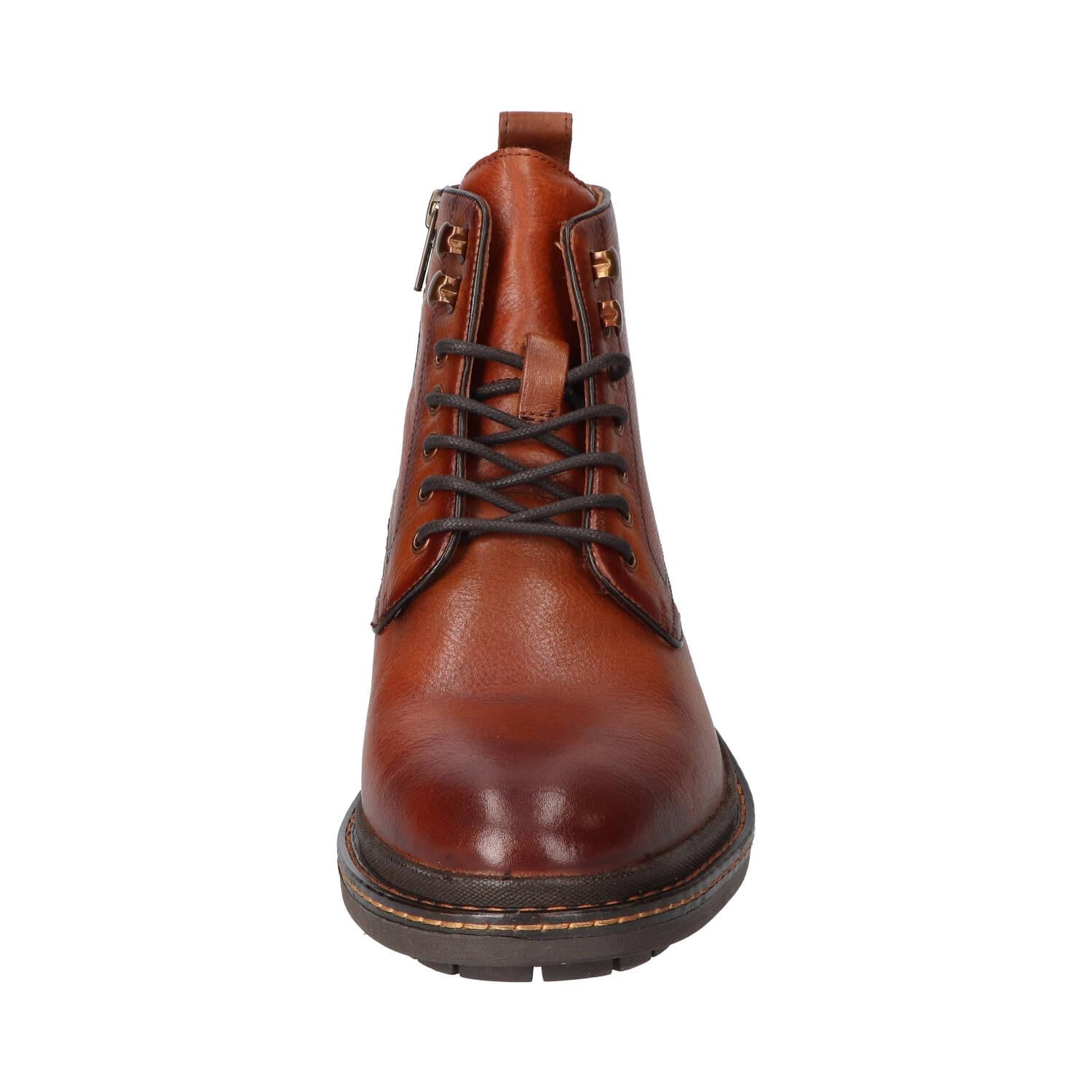 Boots, Cognac