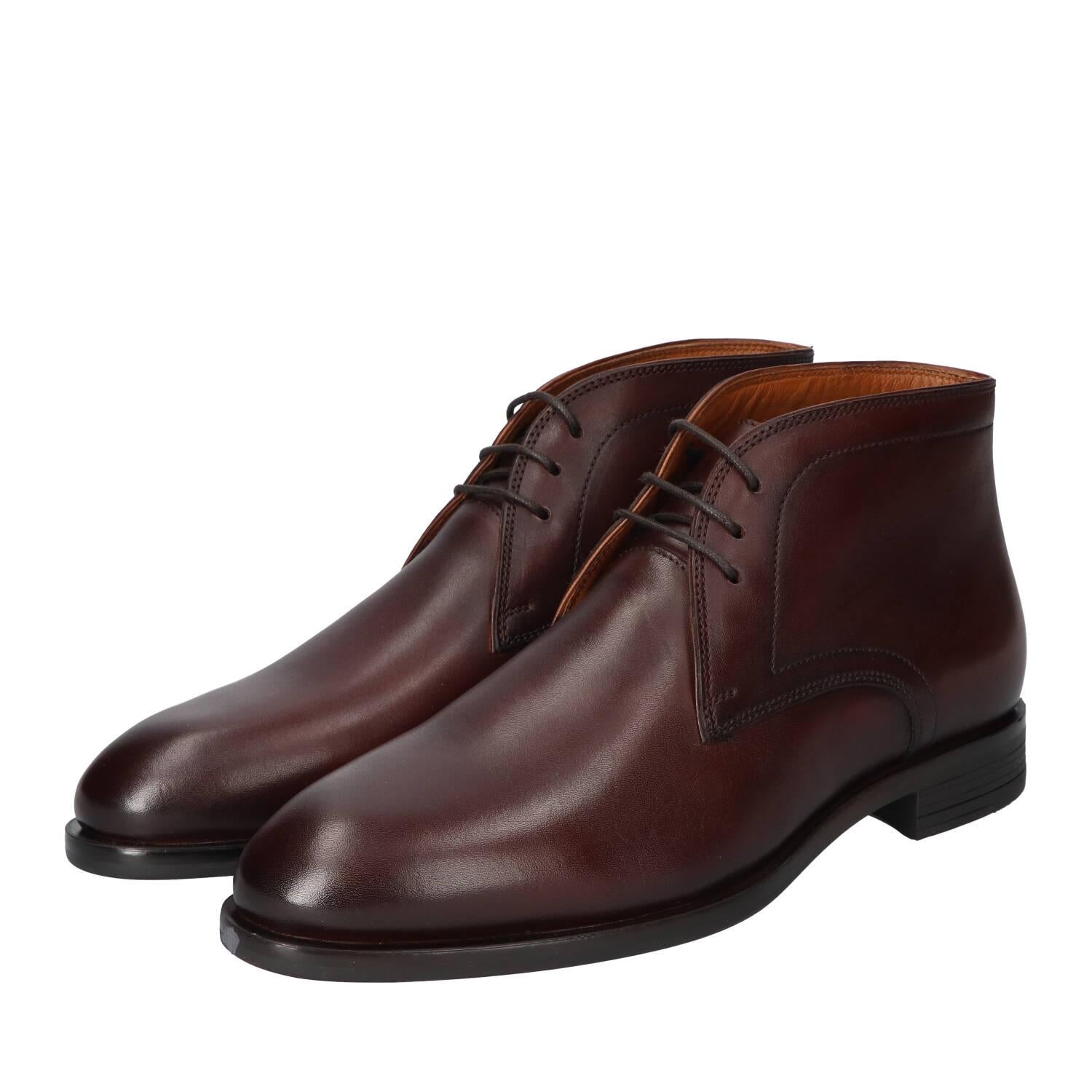Boots, Donkerbruin