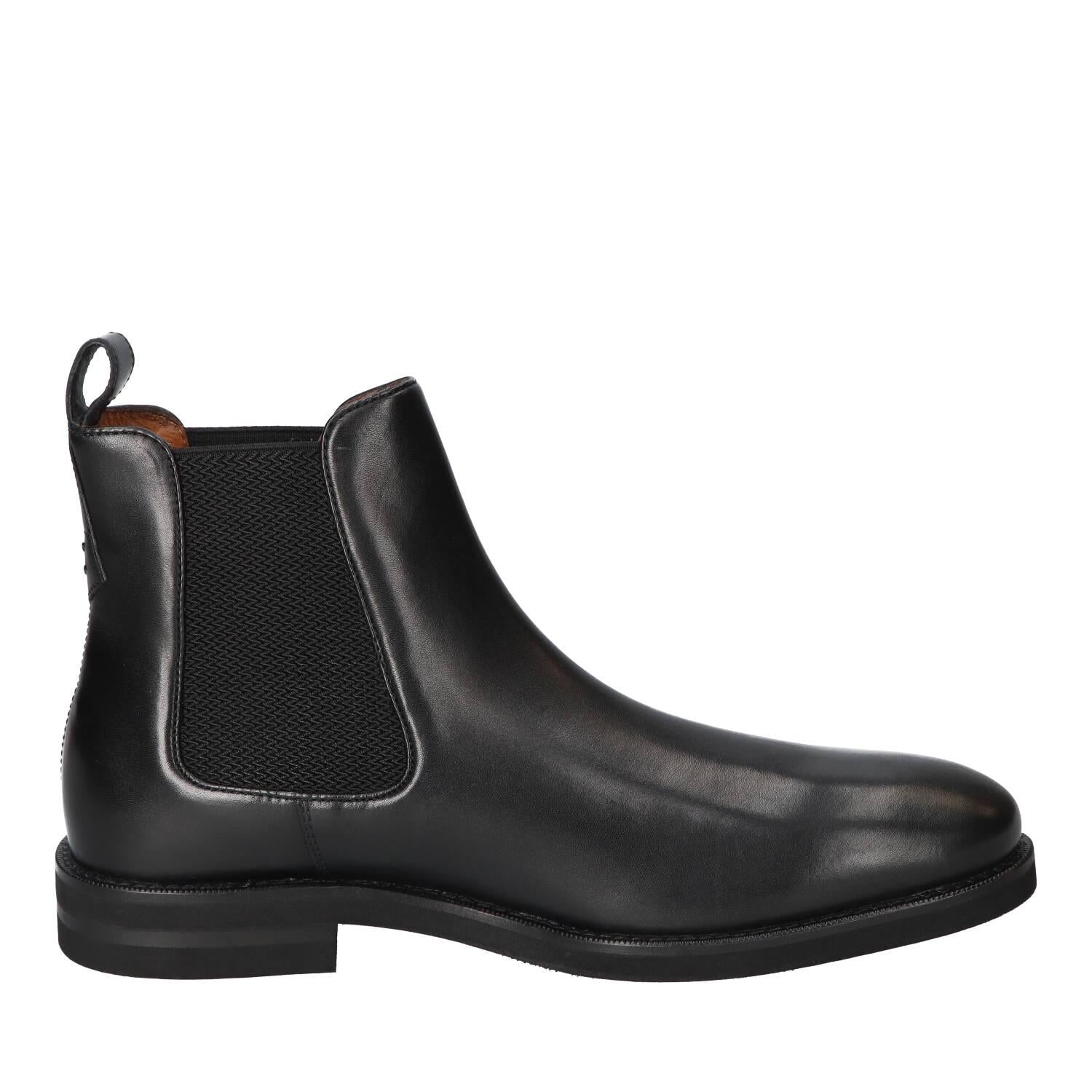 Boots, Zwart