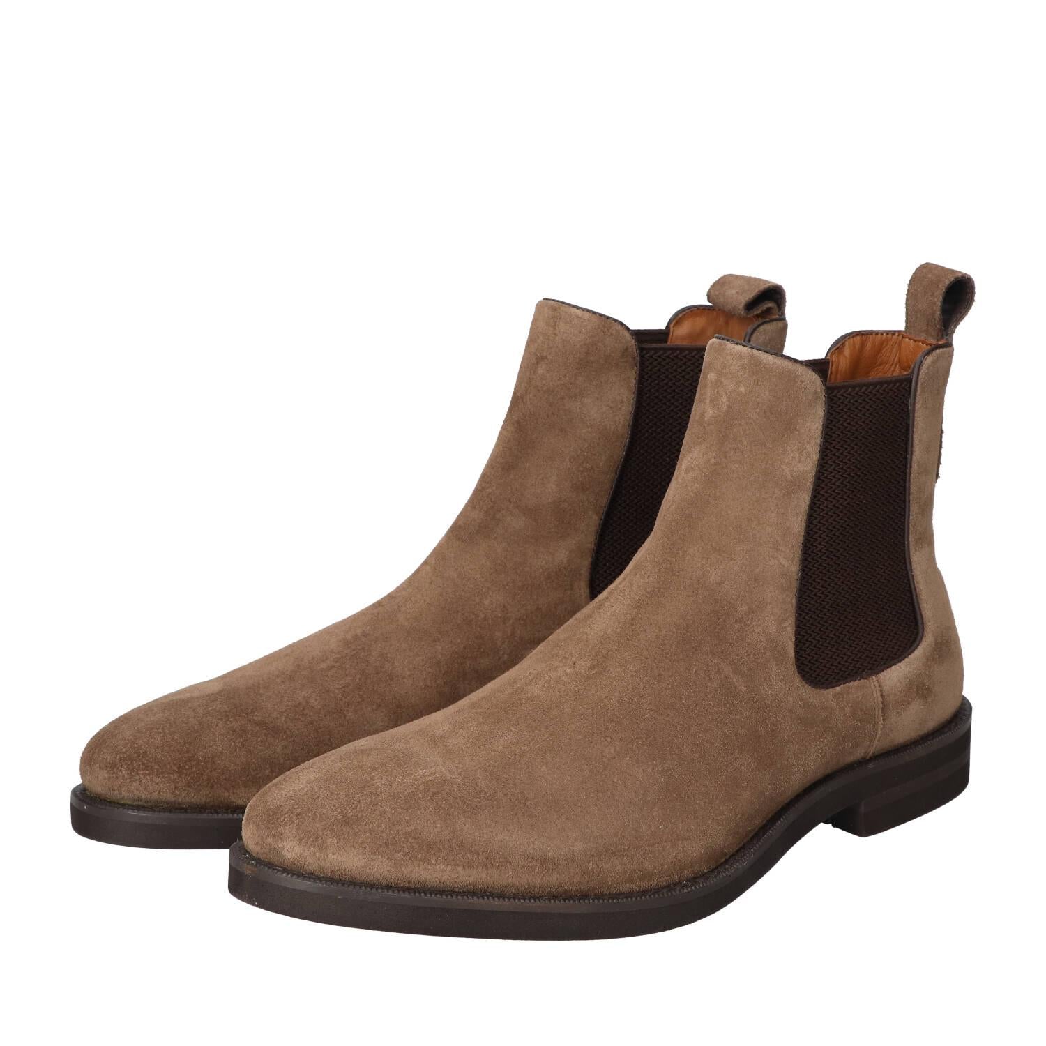 Boots, Taupe