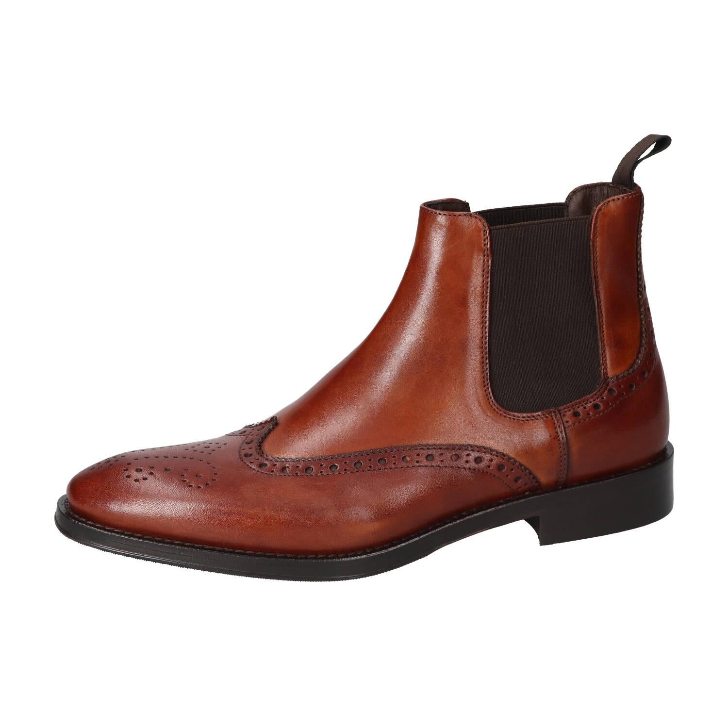 Boots, Cognac
