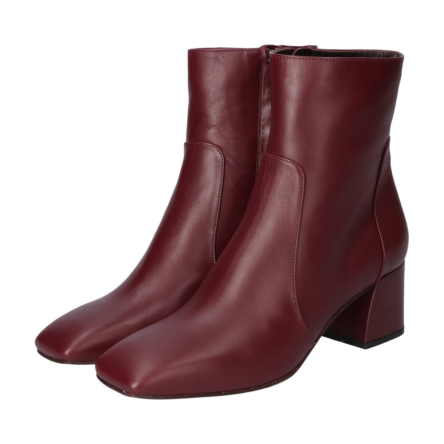 Booties, Bordeaux