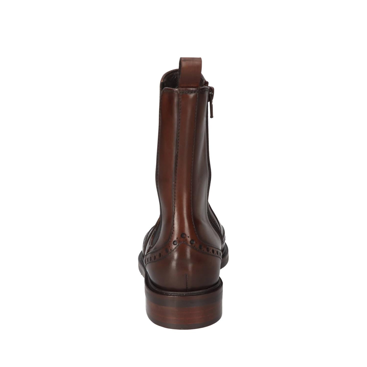 Booties, Cognac