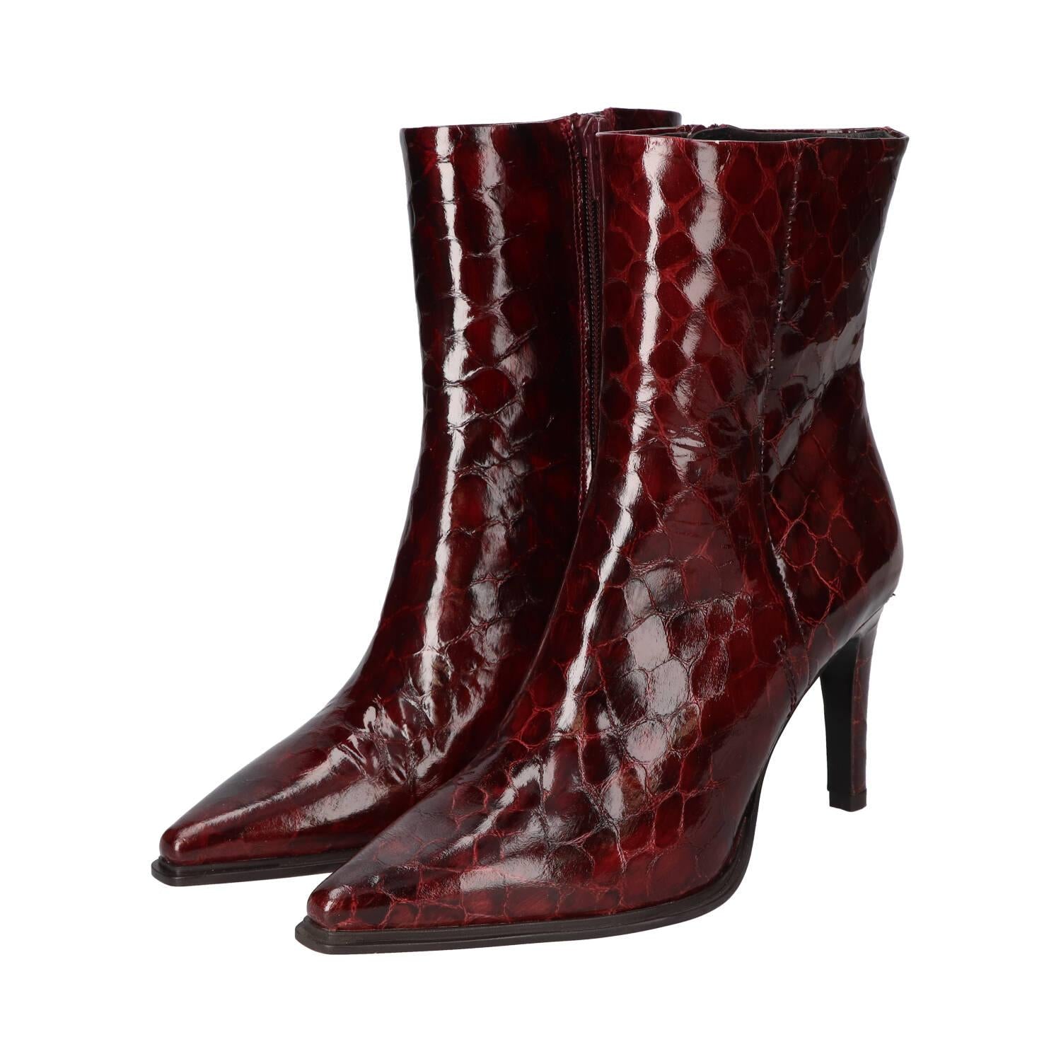 Booties, Rood
