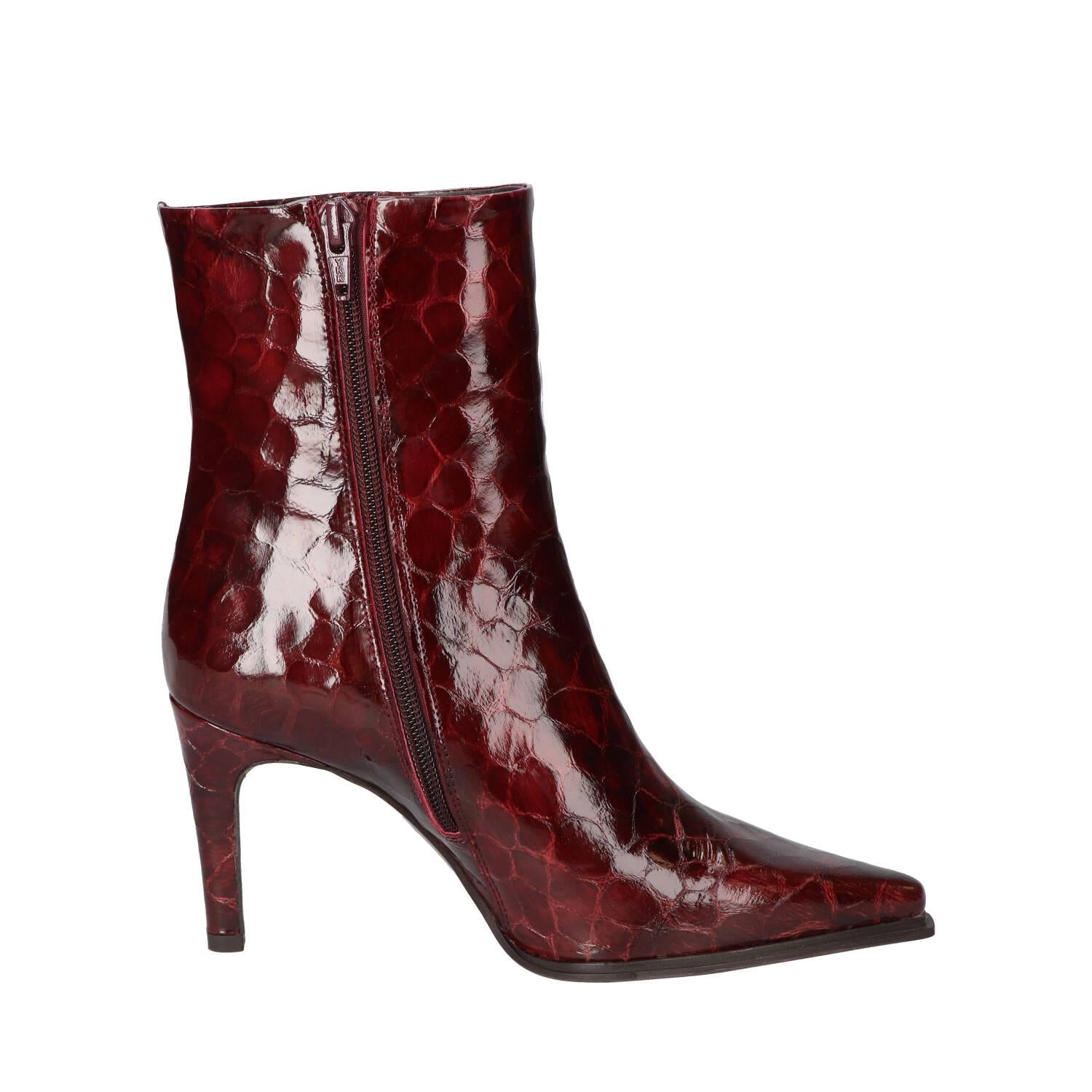 Booties, Rood