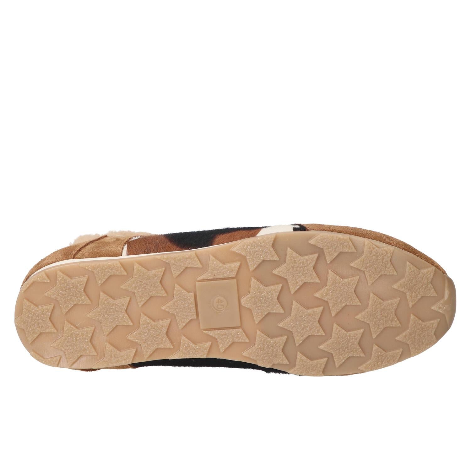 Sneakers, Cognac