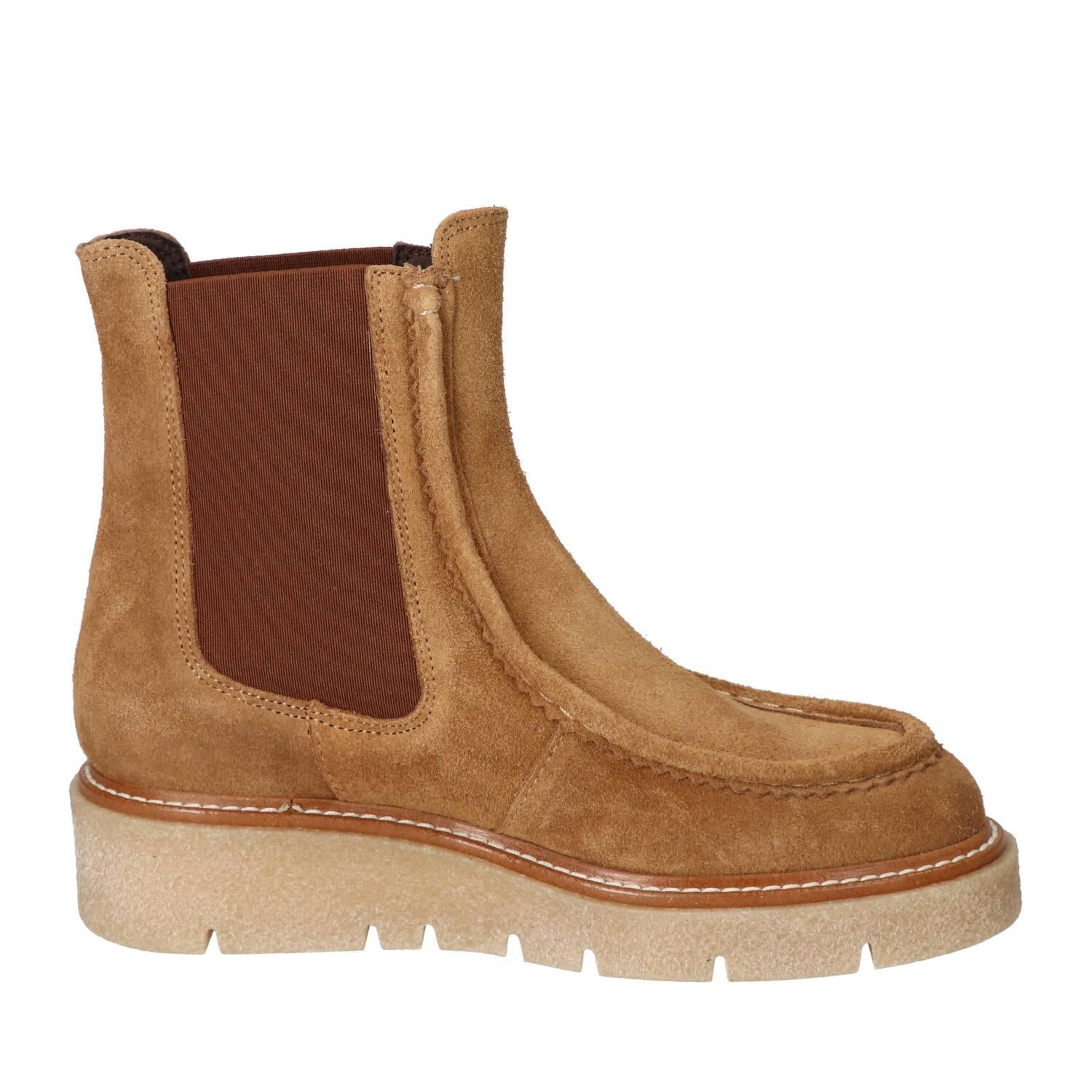 Booties, Cognac
