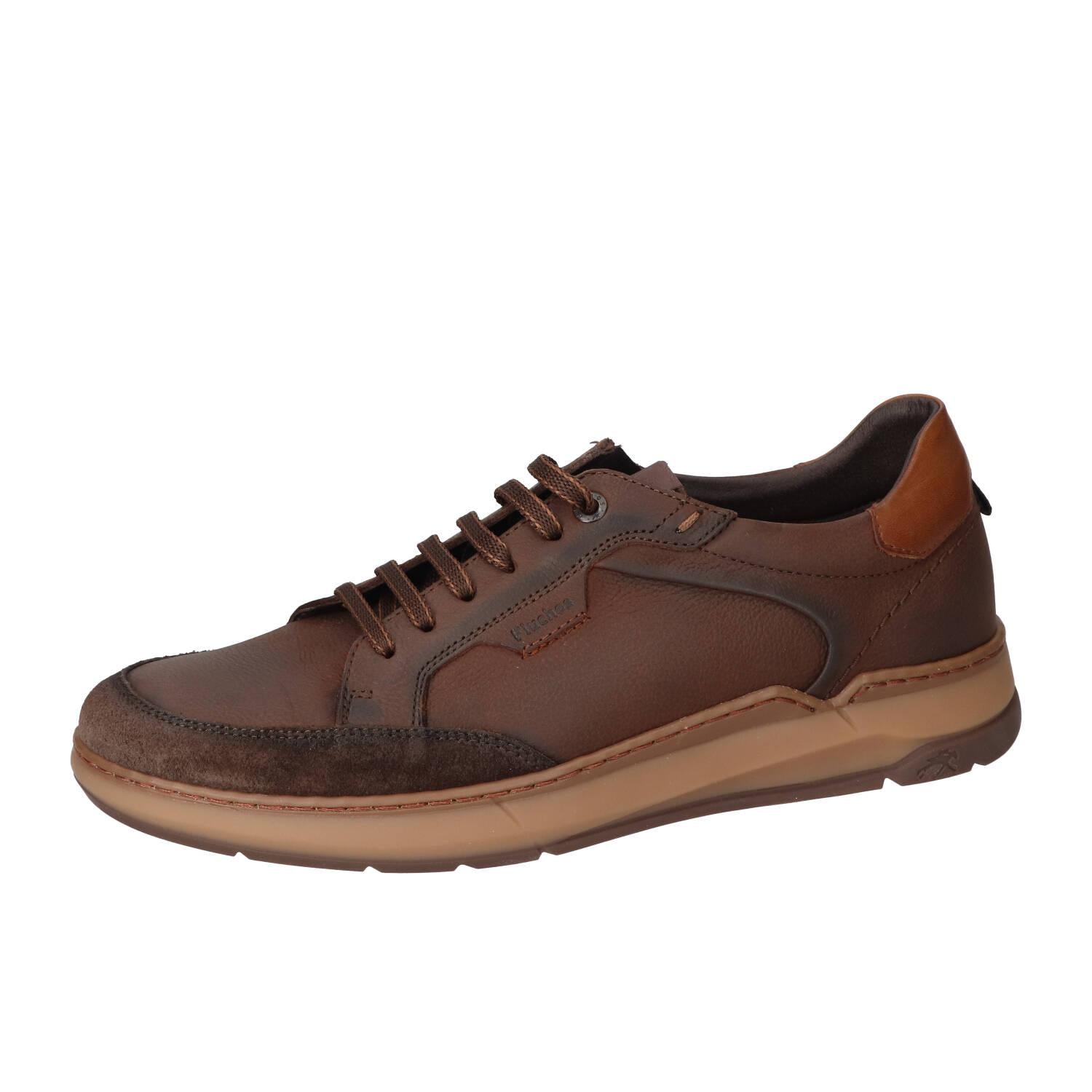 Veterschoenen, Donkerbruin