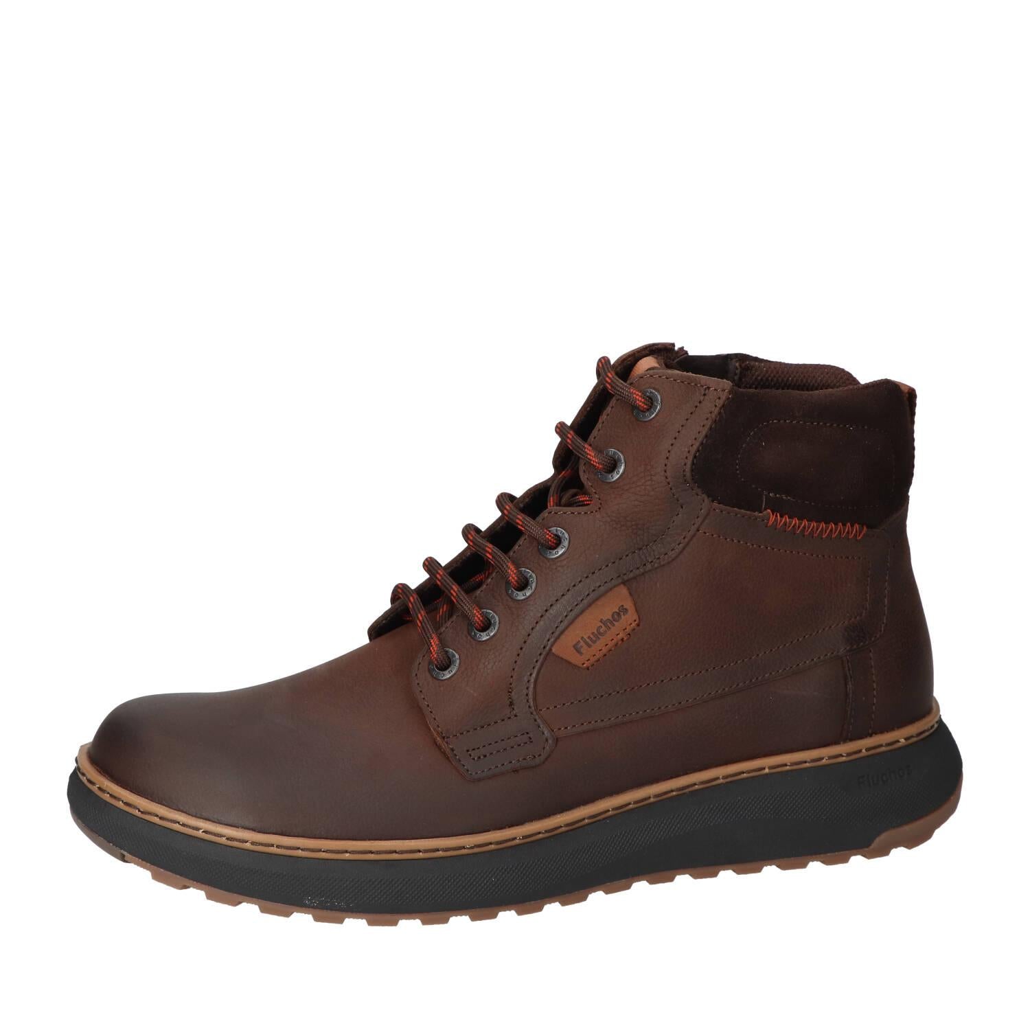 Boots, Donkerbruin
