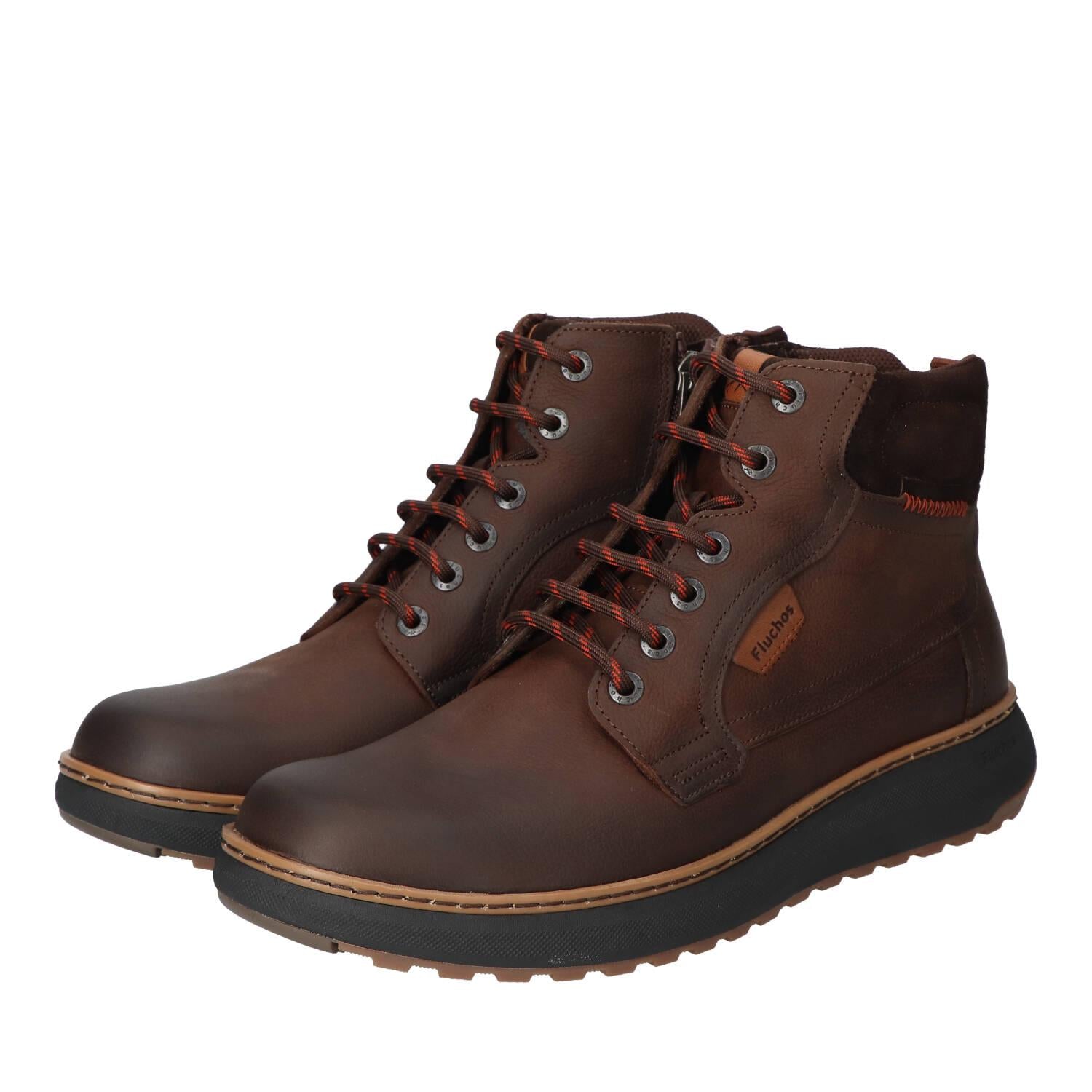 Boots, Donkerbruin