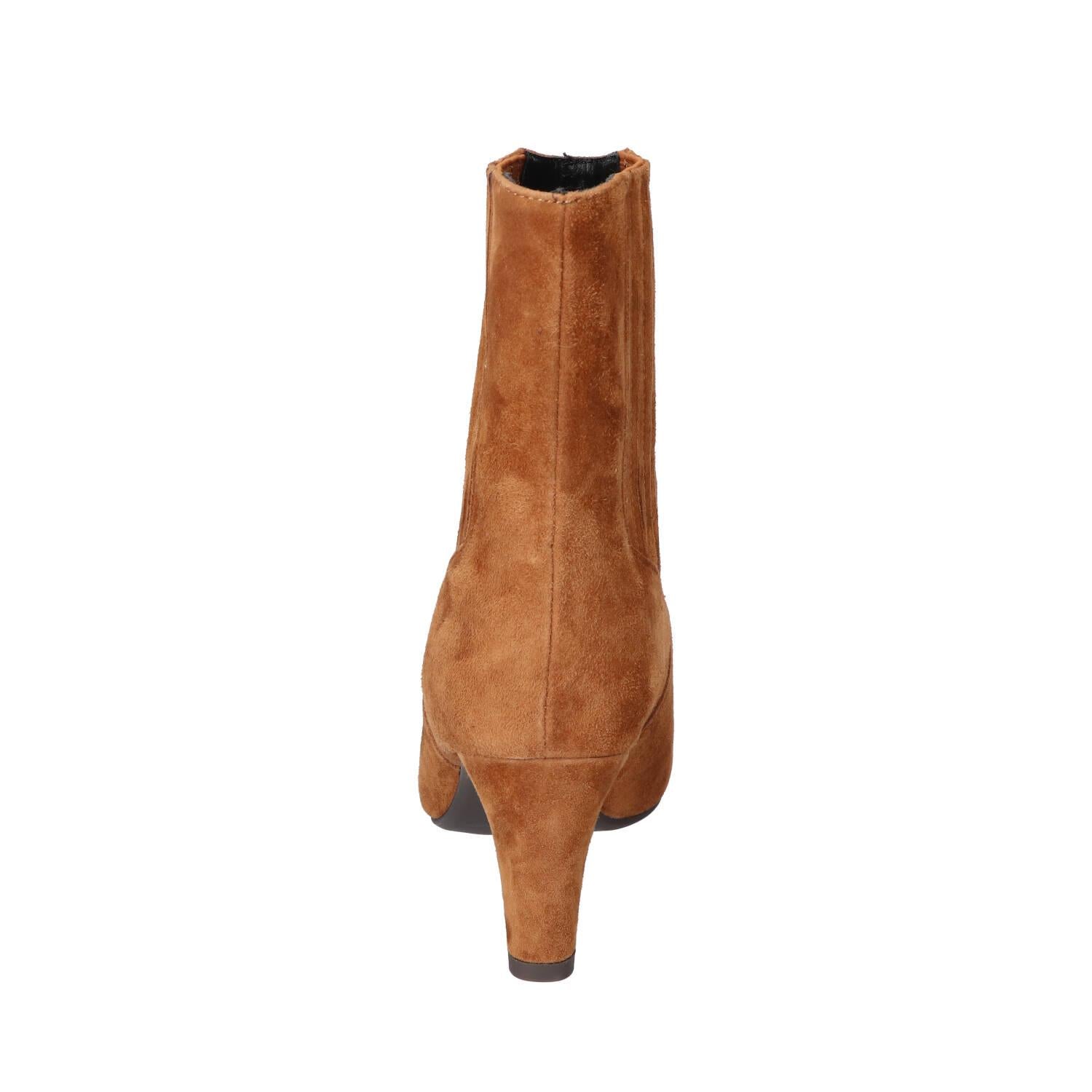 Booties, Cognac